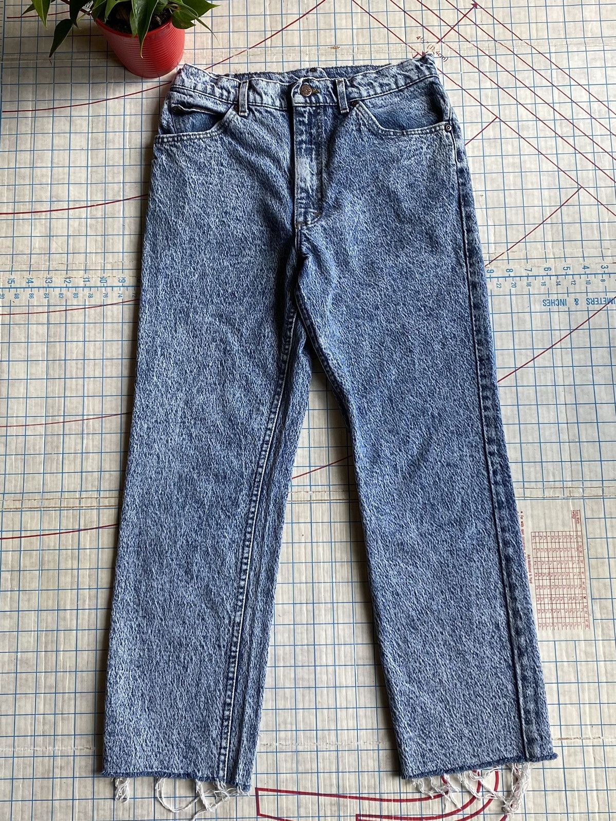 Lee × Vintage Vintage Lee Acid Washed Denim Jeans Made in USA 30x27 Size US 30 / EU 46 - 1 Thumbnail
