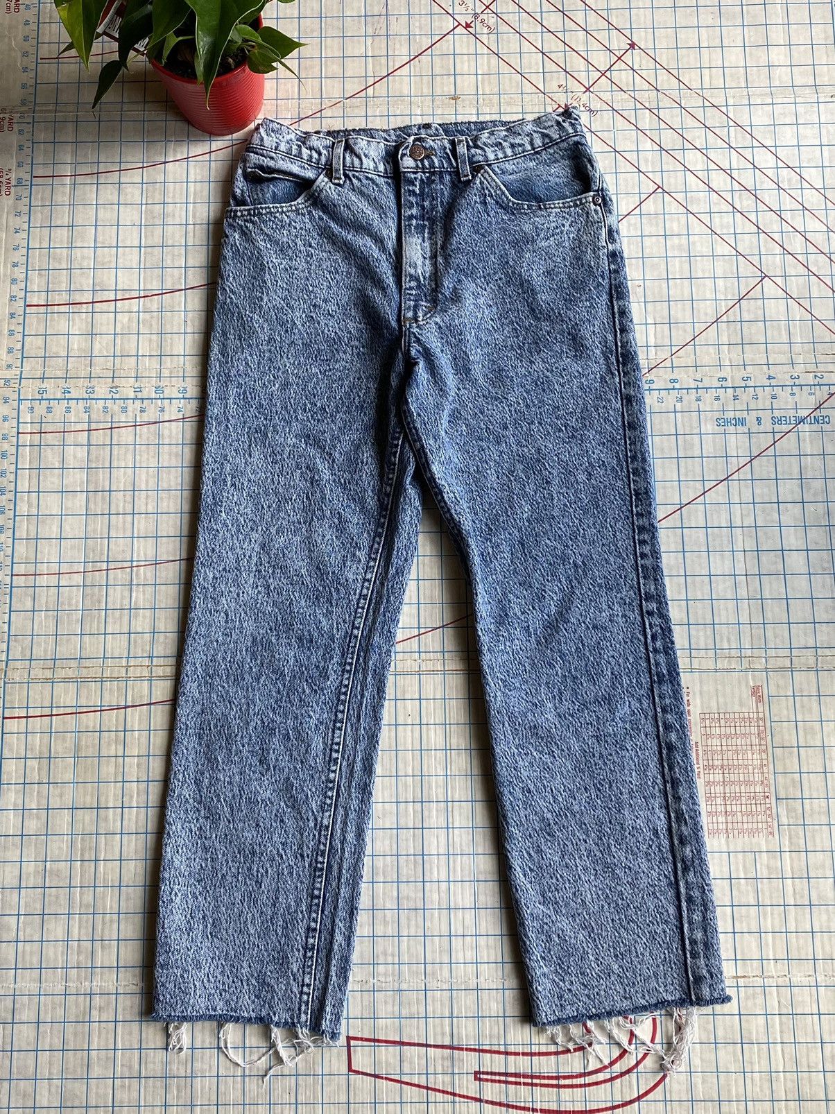 Lee × Vintage Vintage Lee Acid Washed Denim Jeans Made in USA 30x27 Size US 30 / EU 46 - 3 Thumbnail