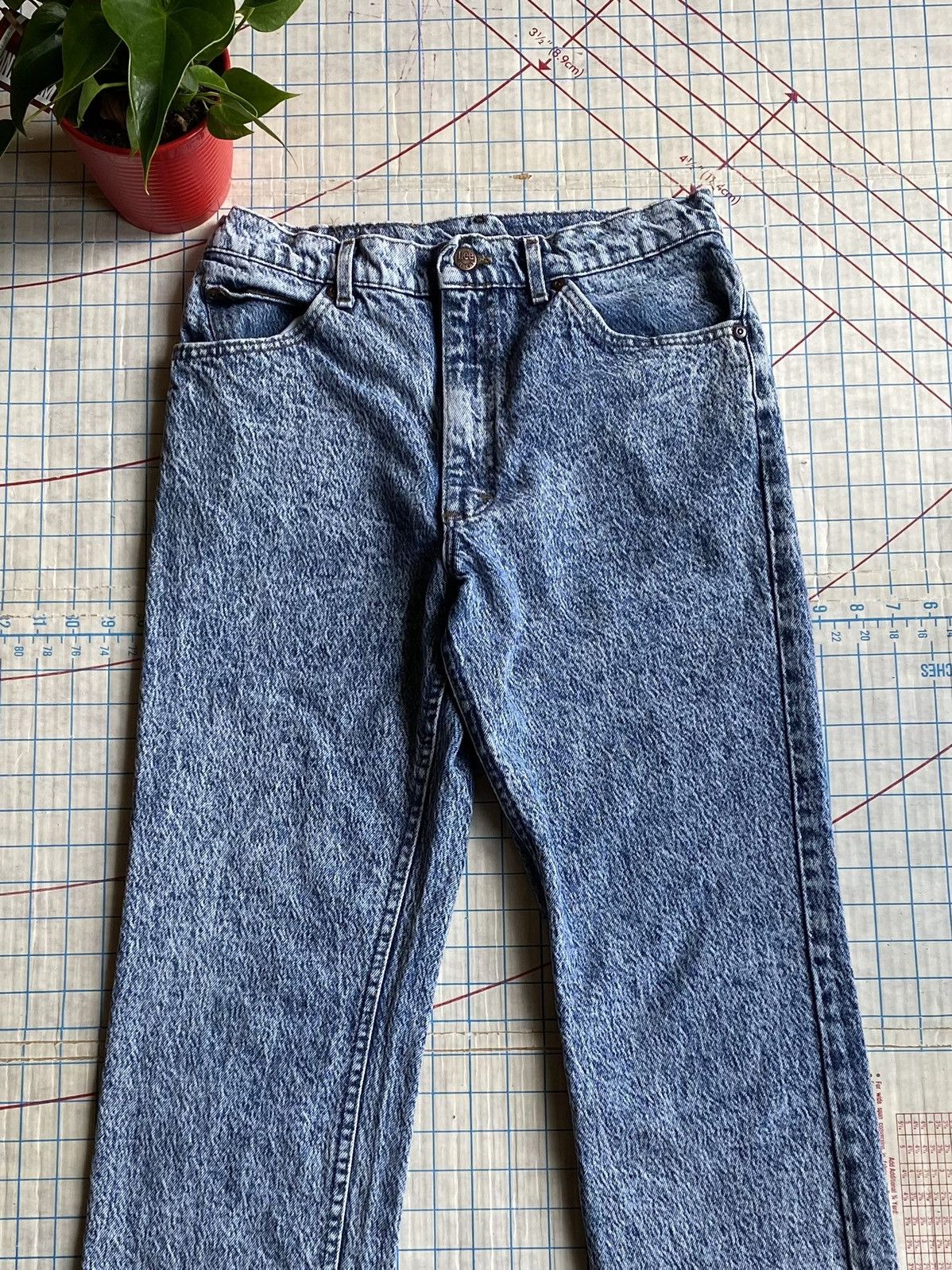 Lee × Vintage Vintage Lee Acid Washed Denim Jeans Made in USA 30x27 Size US 30 / EU 46 - 2 Thumbnail