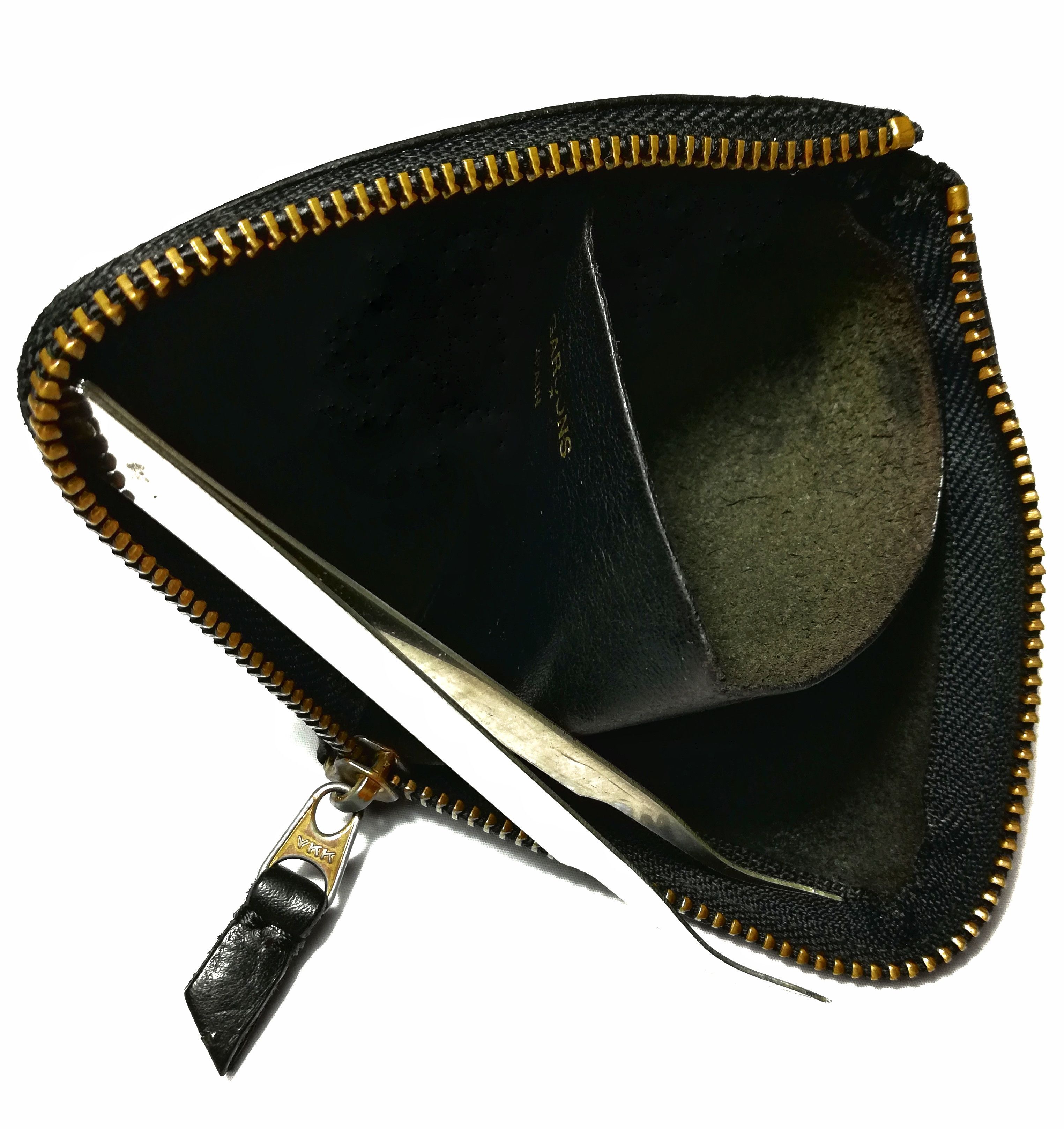 Comme des Garcons × Genuine Leather 🔥Comme Des Garcons Wallets Classic Leather Made In Spain🔥 Size ONE SIZE - 12 Thumbnail