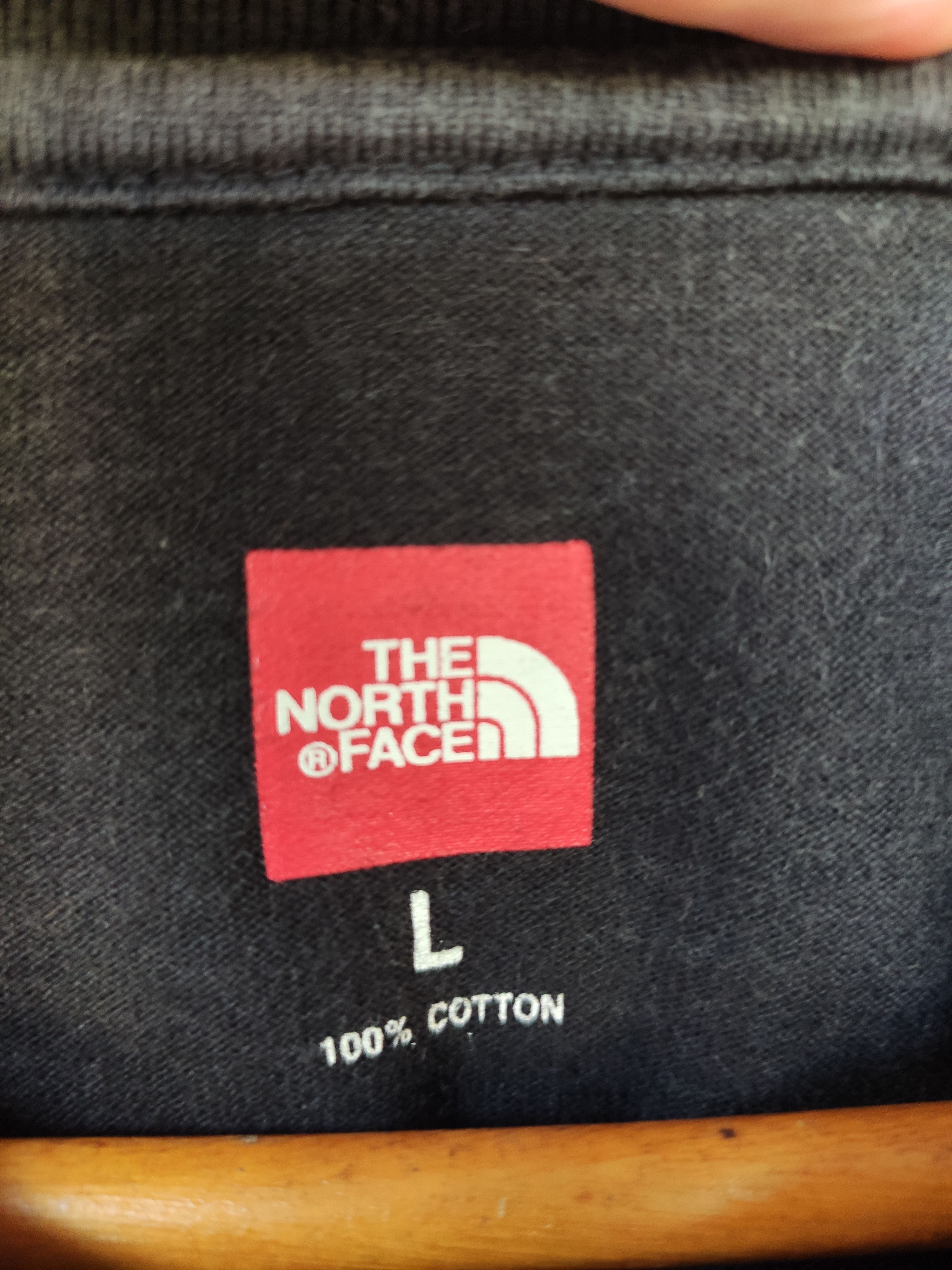 The North Face 🔥 The North Face long sleeve t shirt Size US M / EU 48-50 / 2 - 8 Thumbnail