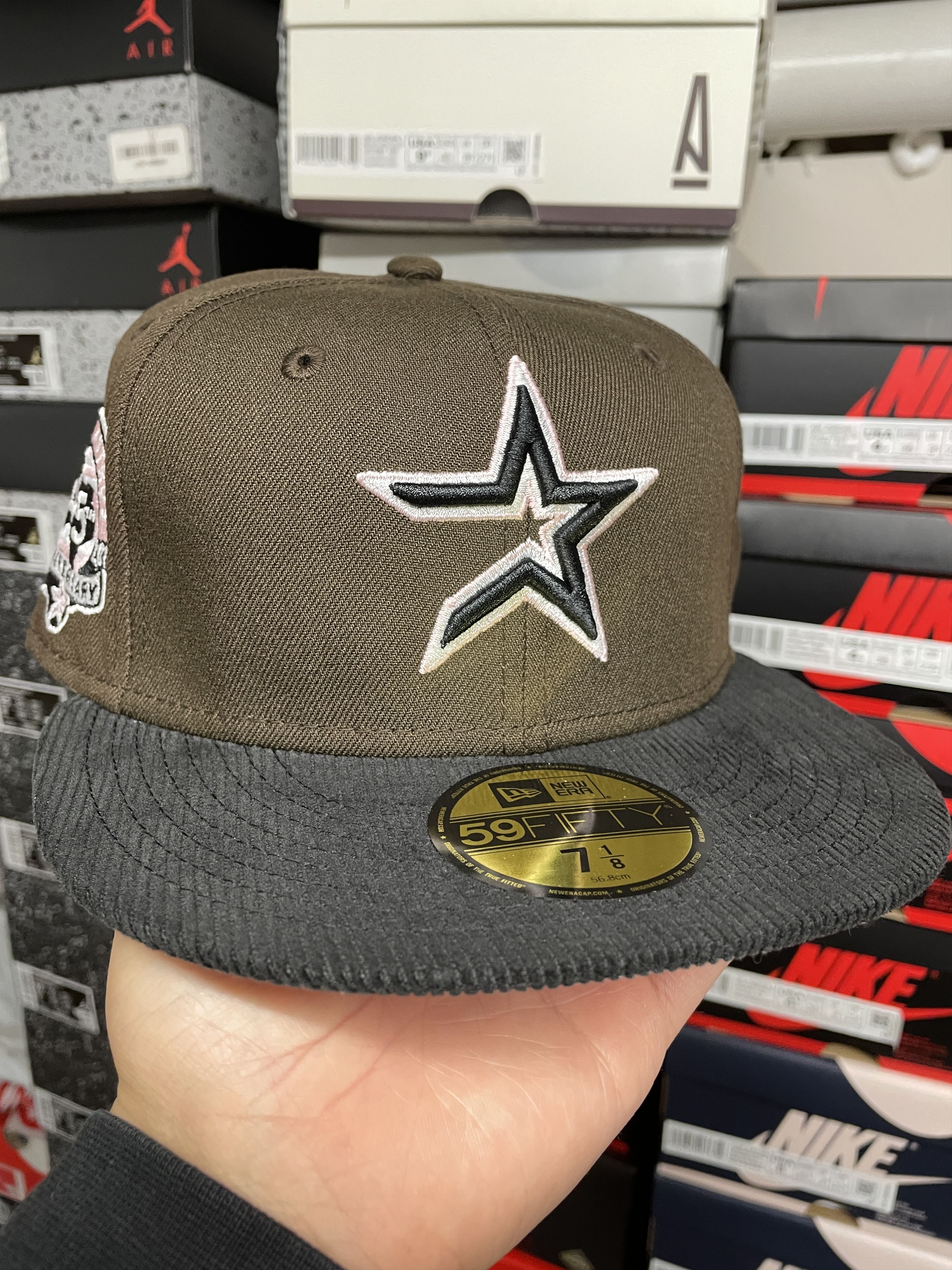MLB × New Era 7 1/8 Mocha Corduroy Houston Astros 45th Brown Pink Proimage Size ONE SIZE - 1 Thumbnail