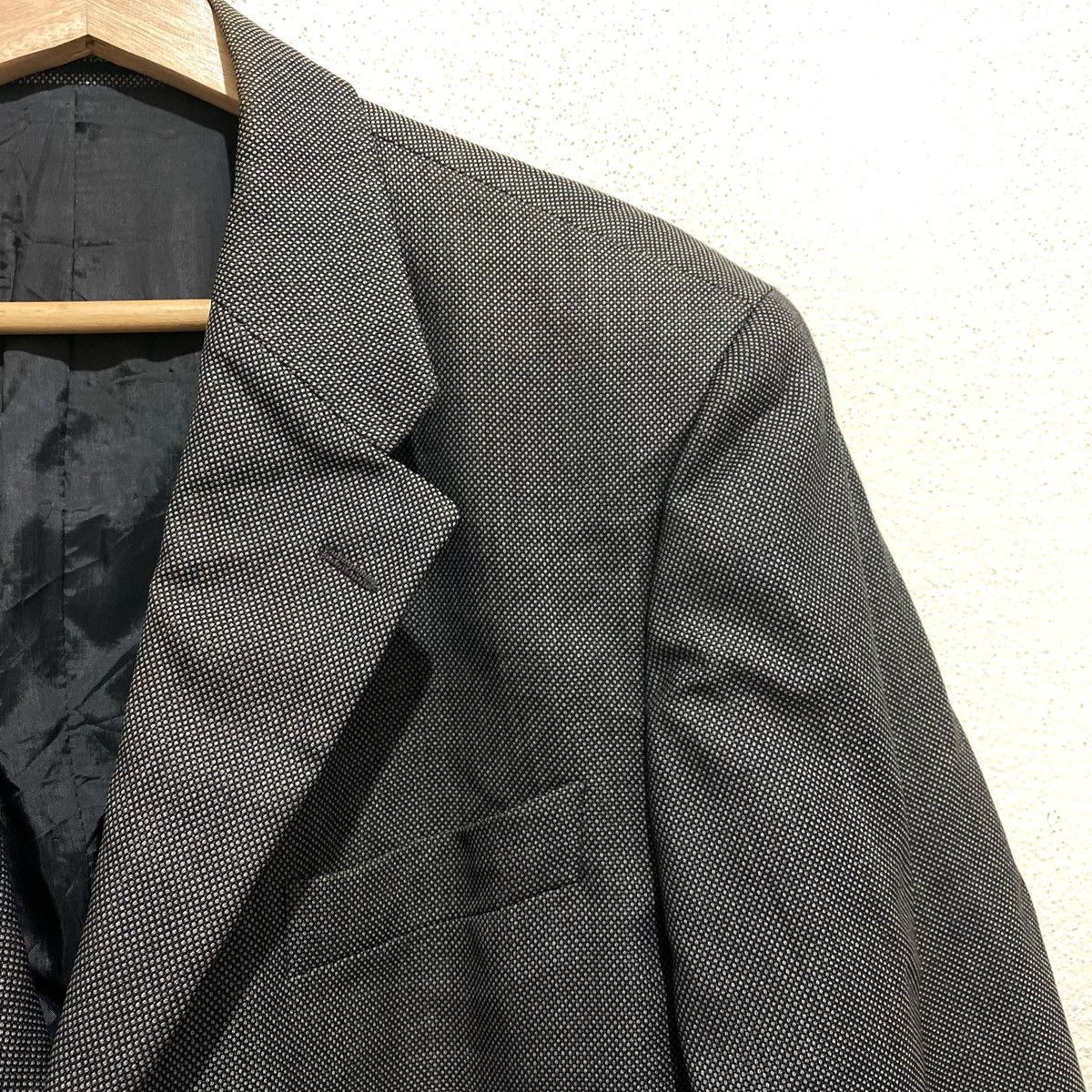 Emporio Armani Vintage EMPORIO ARMANI jacket Made in ITALY Size 38R - 3 Thumbnail