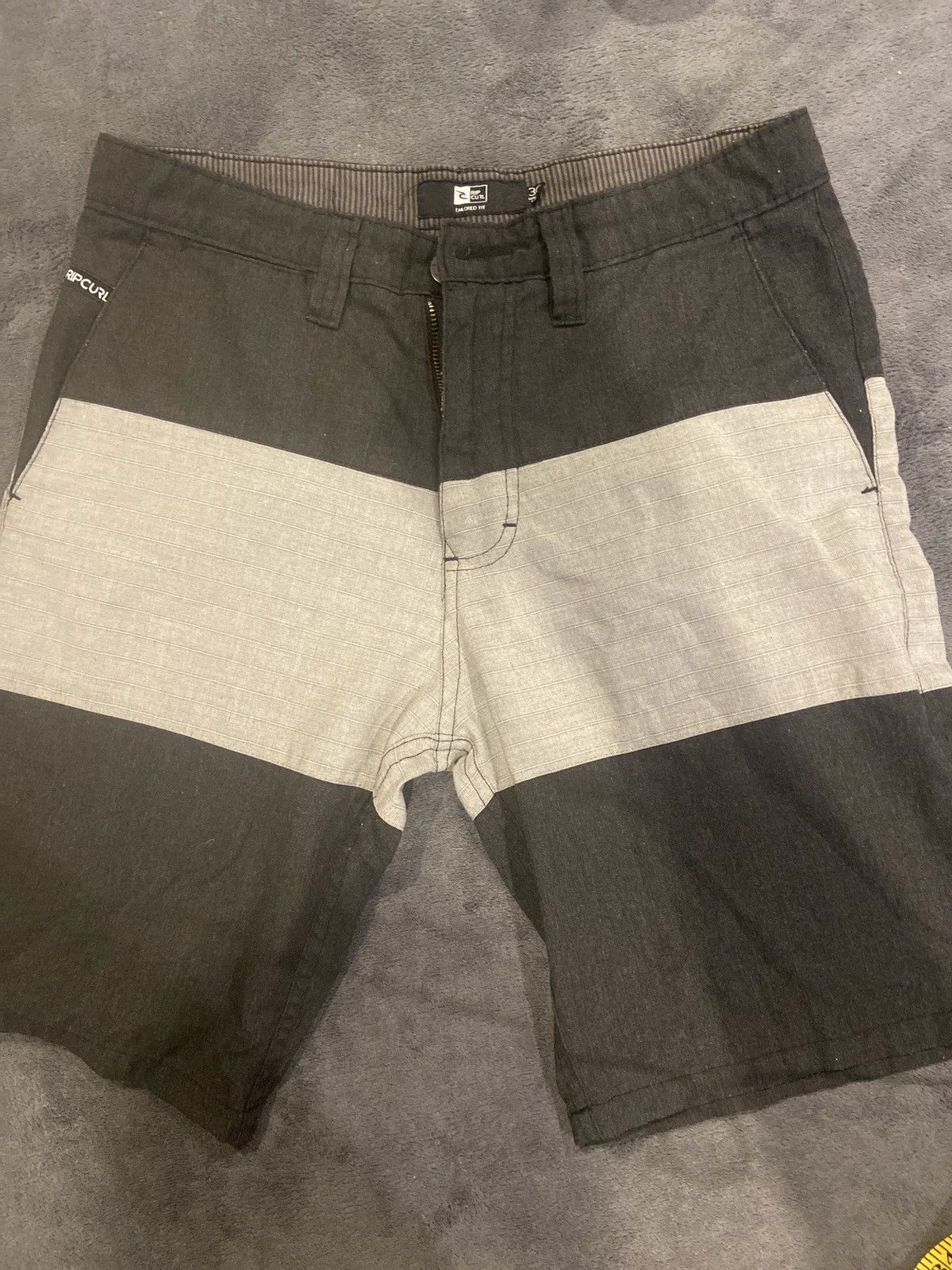 Ripcurl RIPCURL man’s Shorts. 🏄‍♂️ Size US 34 / EU 50 - 1 Thumbnail