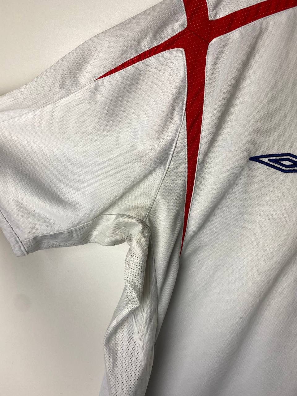 Umbro Umbro England Rooney vintage t-shirt size L Size US L / EU 52-54 / 3 - 7 Thumbnail
