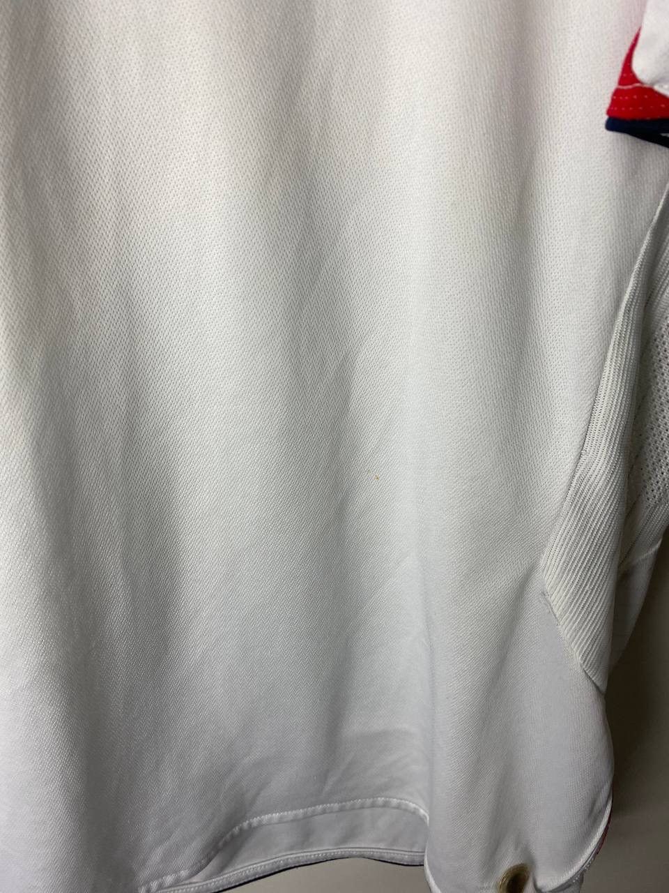 Umbro Umbro England Rooney vintage t-shirt size L Size US L / EU 52-54 / 3 - 9 Thumbnail