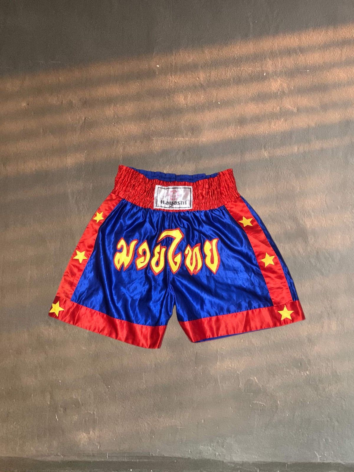 Japanese Brand × Vintage Vintage Muay Thai Shorts King Boxing Size US 34 / EU 50 - 1 Thumbnail