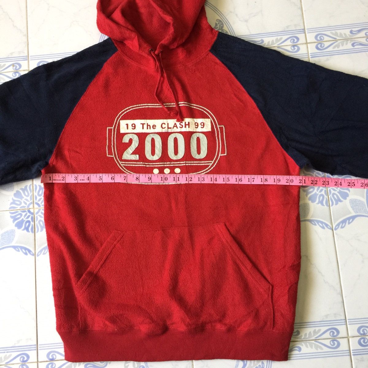 Band Tees 1999 The Clash 2000 Sweatshirt with hoodie Size US L / EU 52-54 / 3 - 6 Thumbnail