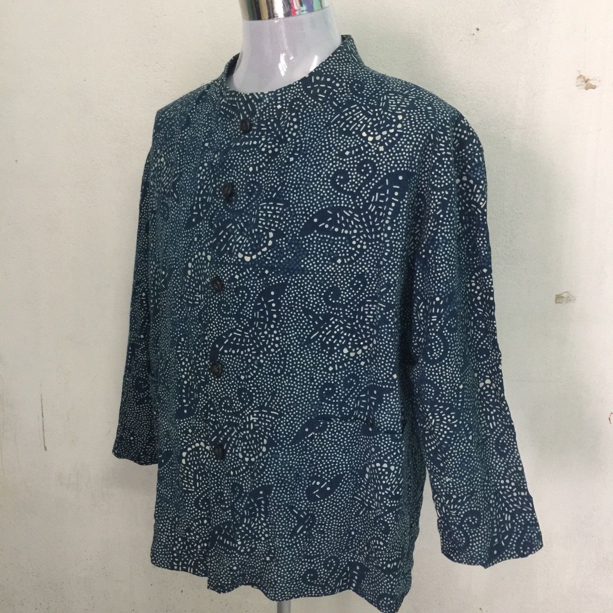 Japanese Brand Nice design button up Size US L / EU 52-54 / 3 - 4 Thumbnail