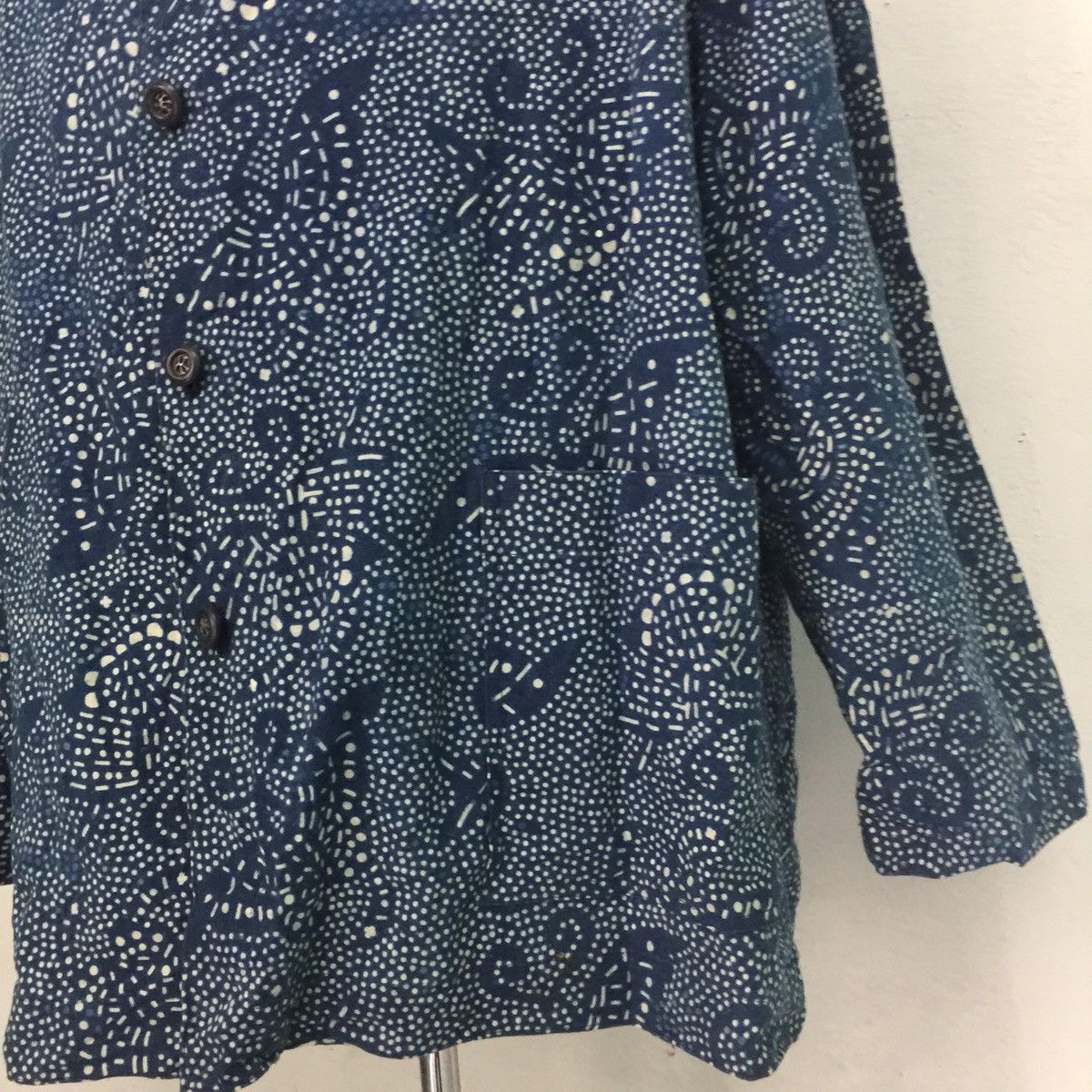 Japanese Brand Nice design button up Size US L / EU 52-54 / 3 - 7 Thumbnail
