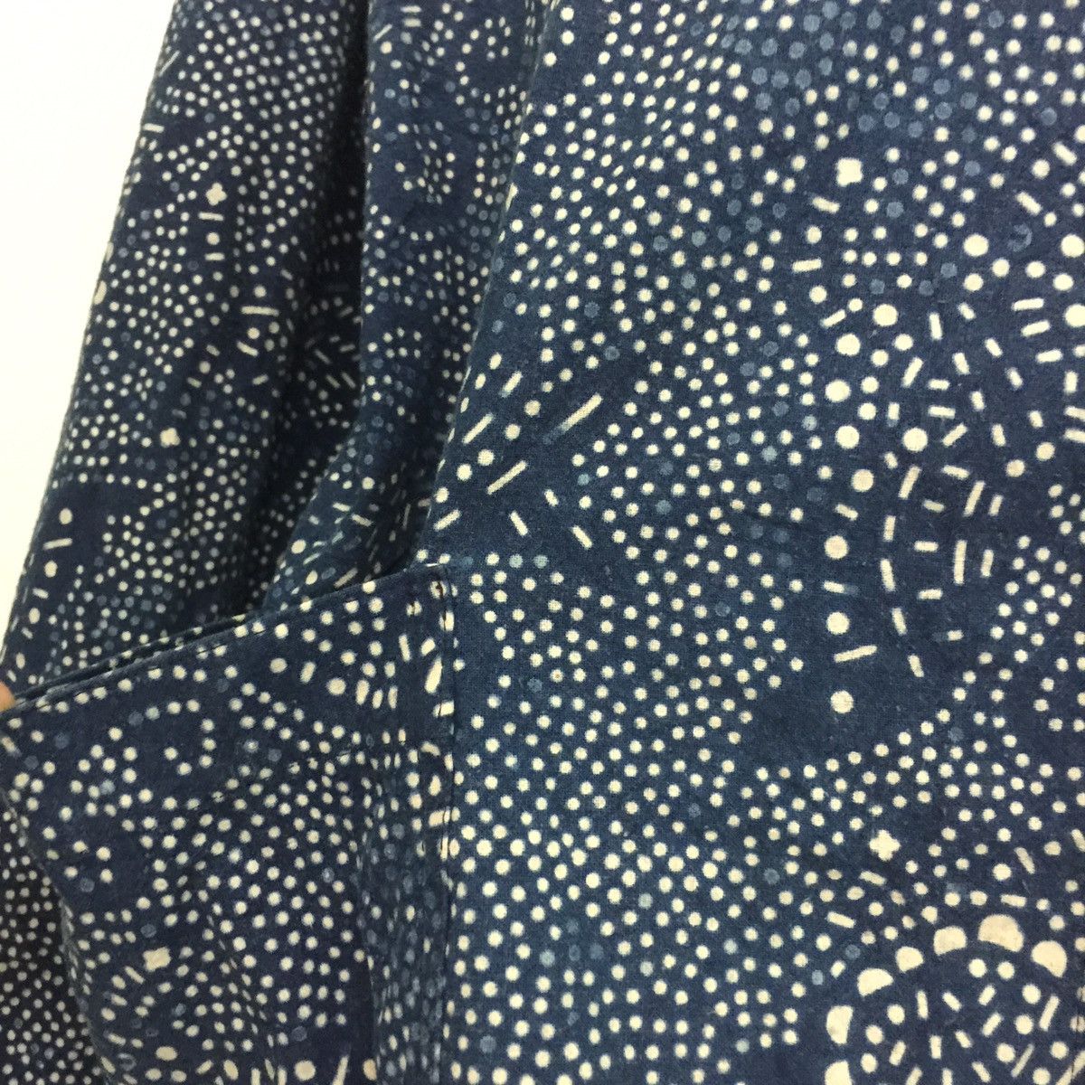 Japanese Brand Nice design button up Size US L / EU 52-54 / 3 - 8 Thumbnail