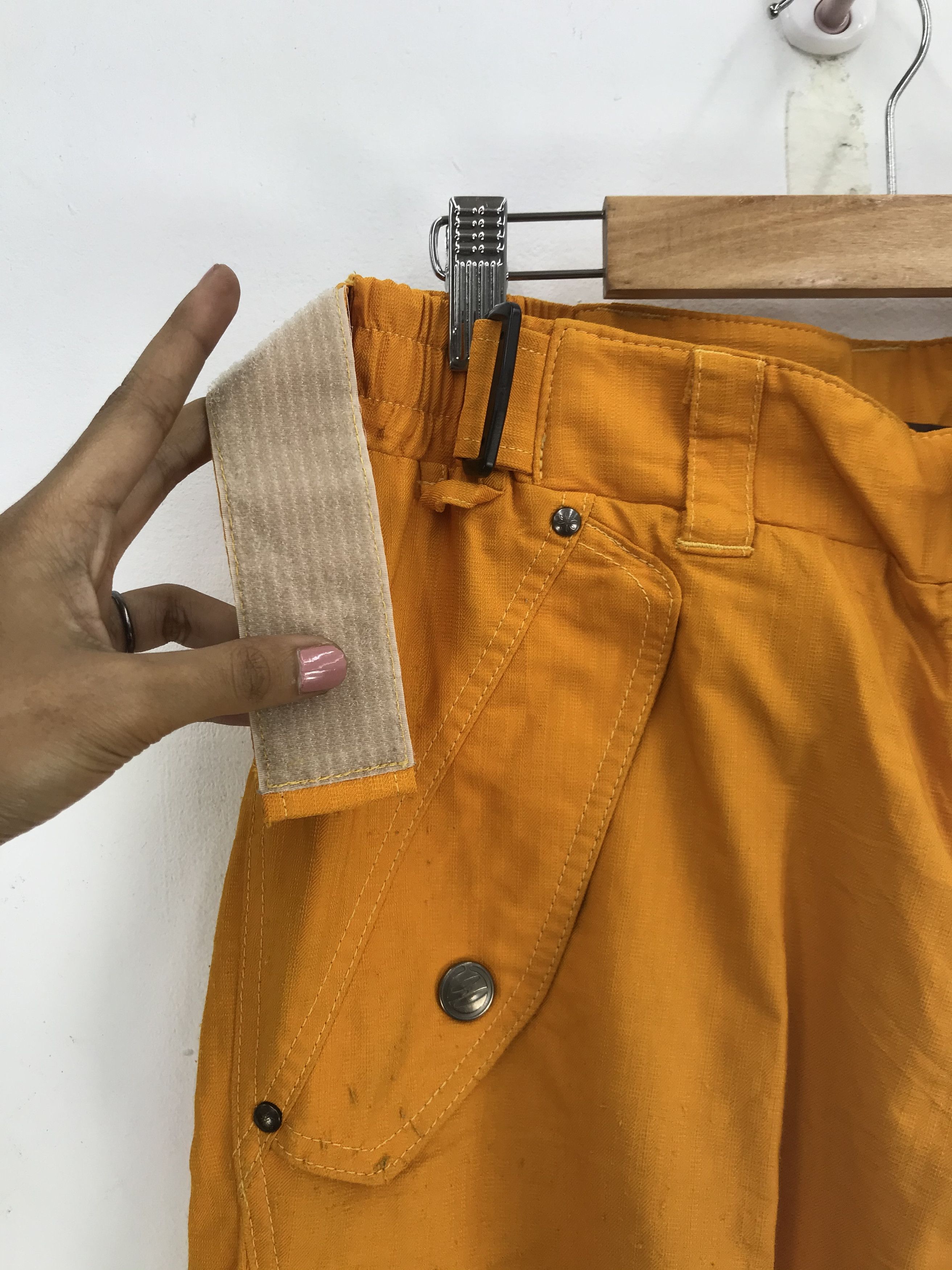 Japanese Brand Vintage Estivo Ski Wear Snowboards Estivo Ski Overalls Size US 32 / EU 48 - 3 Thumbnail