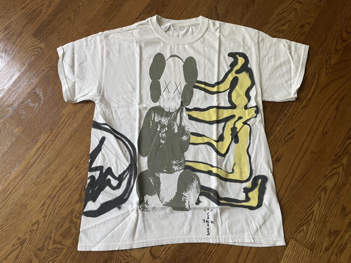 Image of Fragment Design x Kaws Small Travis Scott + Kaws For Fragment Cactus Jack T-Shirt in White/Cream