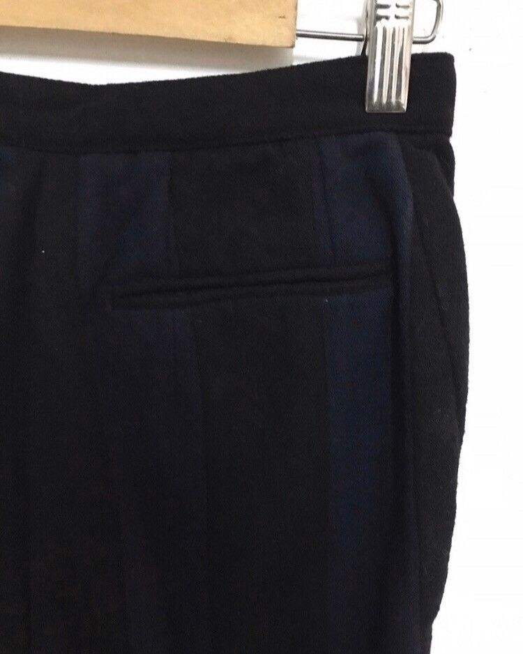 Comme des Garcons Comme des garçons wool stripe pants Size US 26 / EU 42 - 11 Thumbnail