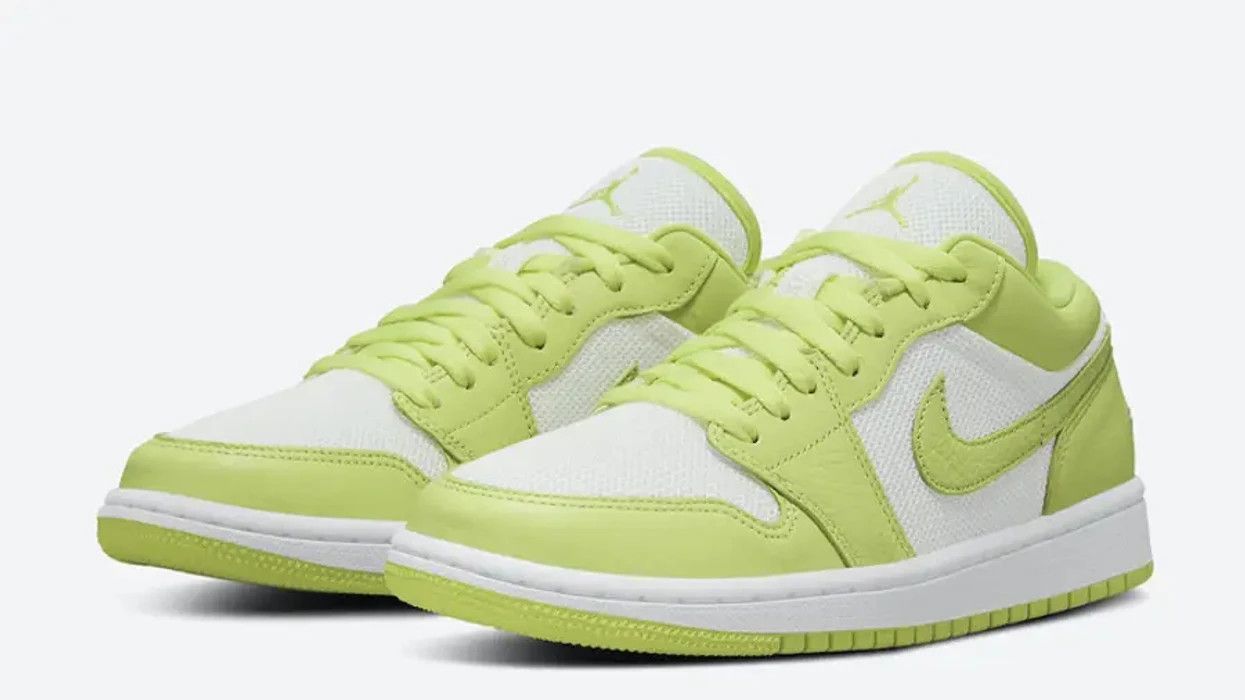 Jordan Brand US W 5 / M 3.5 Limelight Jordan 1 Low SE Pine Green White Size US 5 / IT 35 - 17 Thumbnail