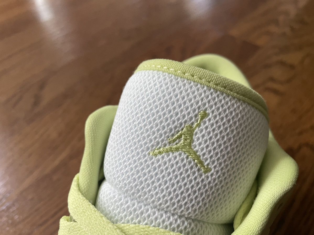 Jordan Brand US M 8 / W 9.5 Limelight Jordan 1 Low SE Pine Green White Size US 9.5 / IT 39.5 - 10 Thumbnail
