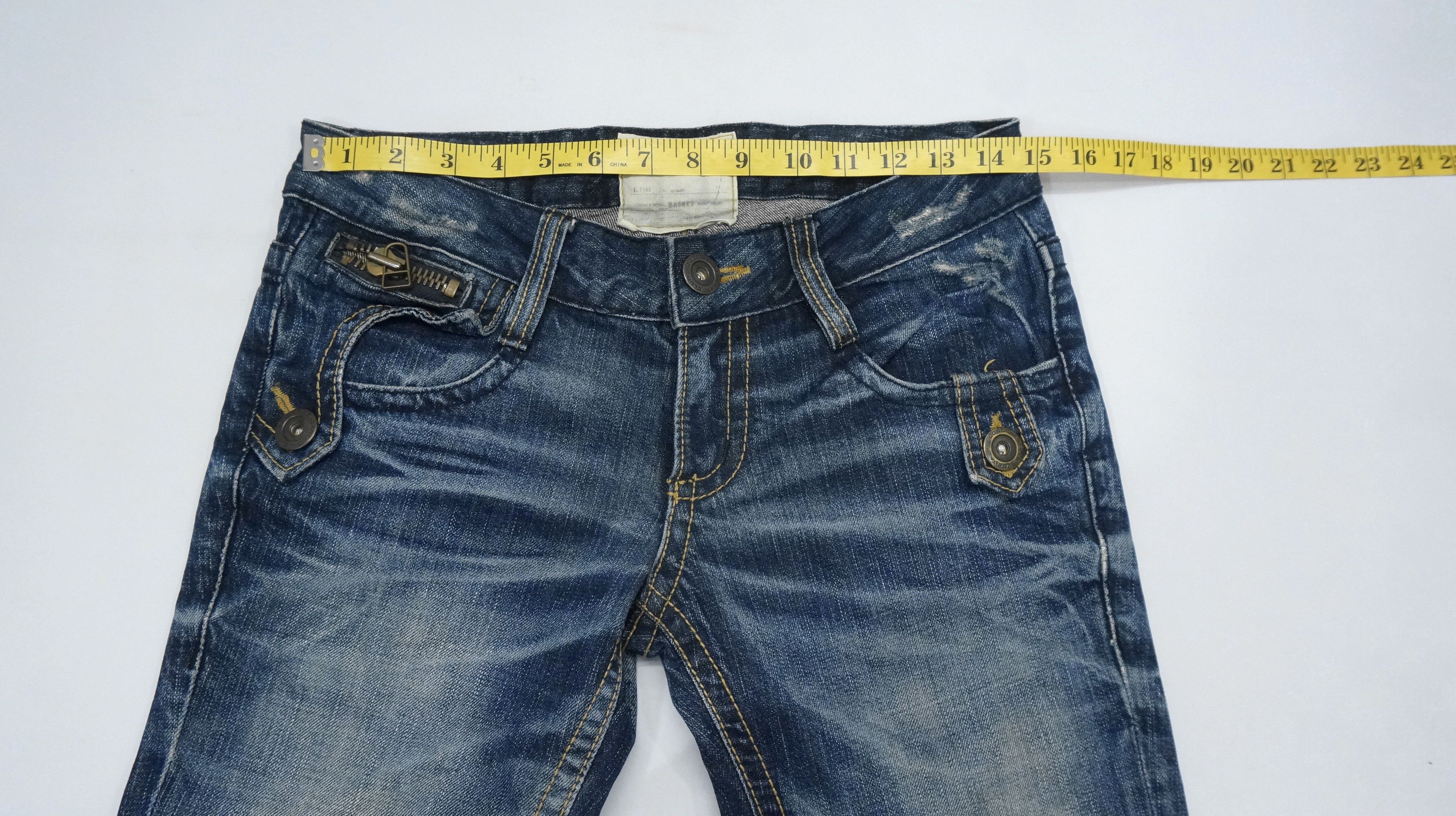Japanese Brand Dope 🔥 LOLITA Vintage Flared Lowrise Jeans Size US 29 - 15 Thumbnail