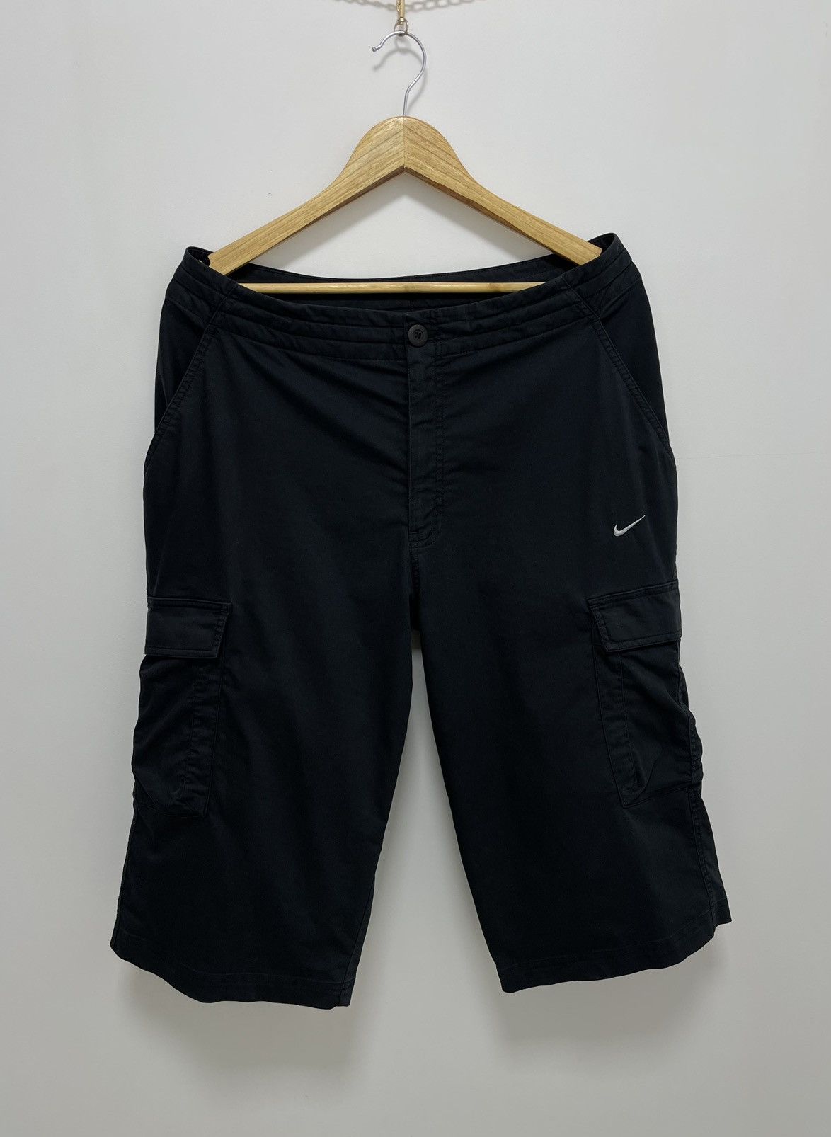 Nike Nike Vintage Cargo Shorts Size US 34 / EU 50 - 1 Thumbnail