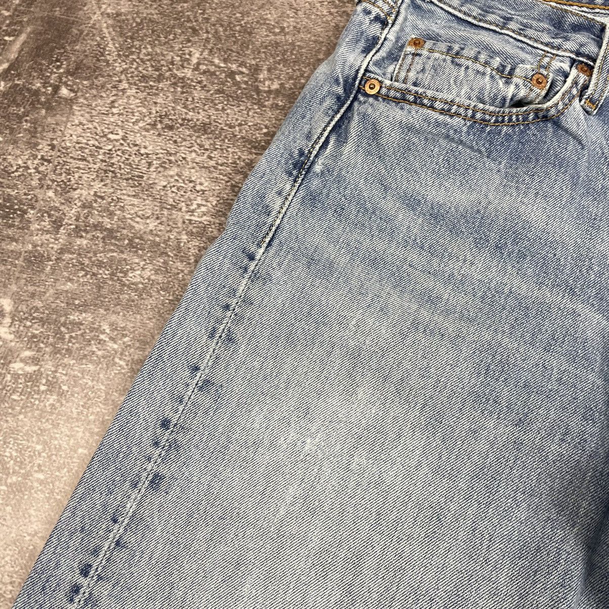 Levi's Vintage Distressed 90’s Levi’s 501 333M Button Jeans Size US 34 / EU 50 - 15 Thumbnail