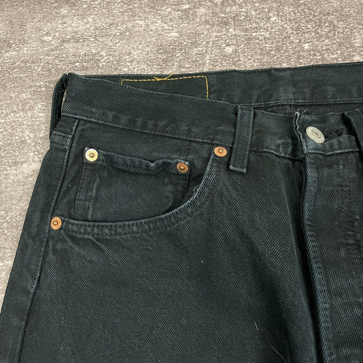 Levi's Vintage Levi’s 501 252 Button Made in Hungary Jeans Size US 31 - 12 Thumbnail
