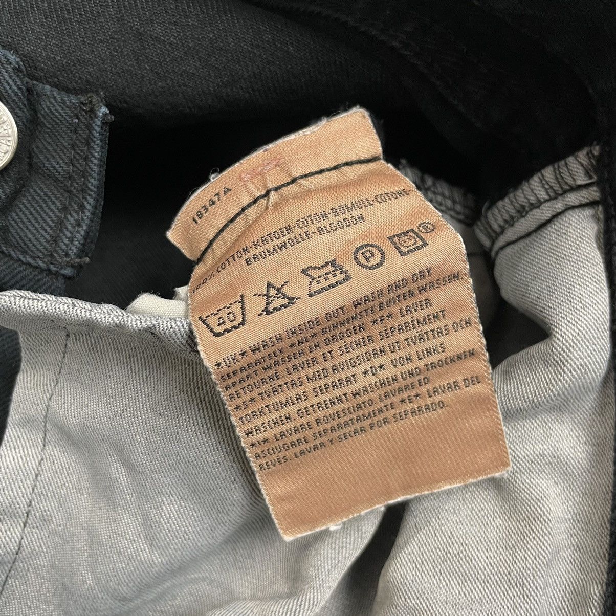 Levi's Vintage Levi’s 501 252 Button Made in Hungary Jeans Size US 31 - 21 Thumbnail