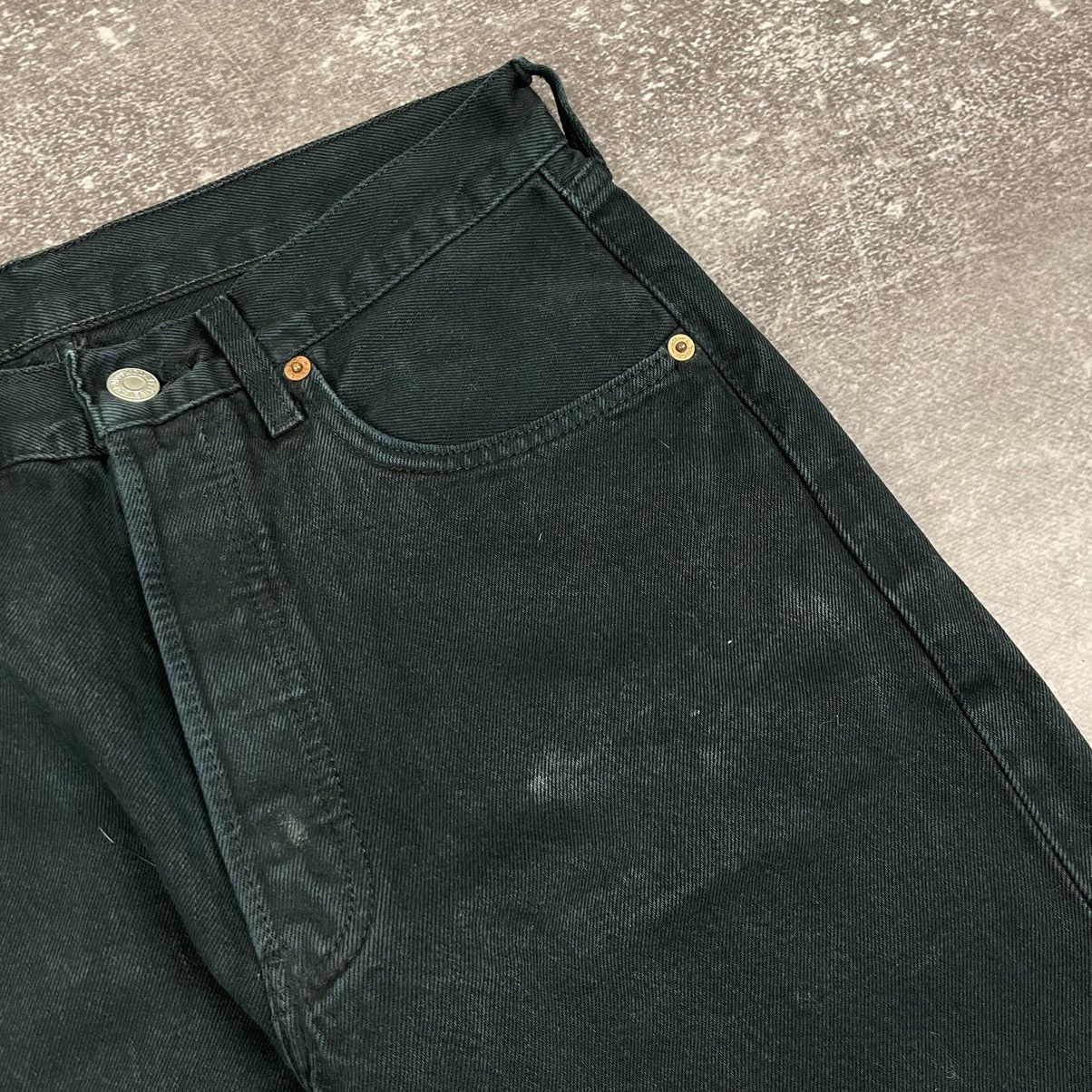 Levi's Vintage Levi’s 501 252 Button Made in Hungary Jeans Size US 31 - 13 Thumbnail