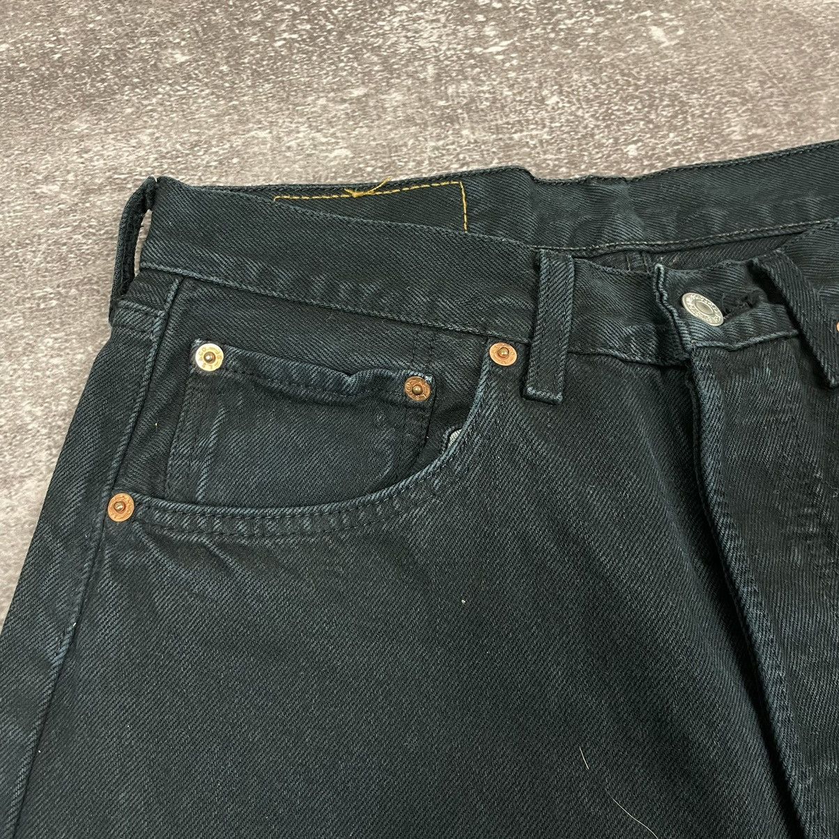 Levi's Vintage Levi’s 501 252 Button Made in Hungary Jeans Size US 31 - 18 Thumbnail
