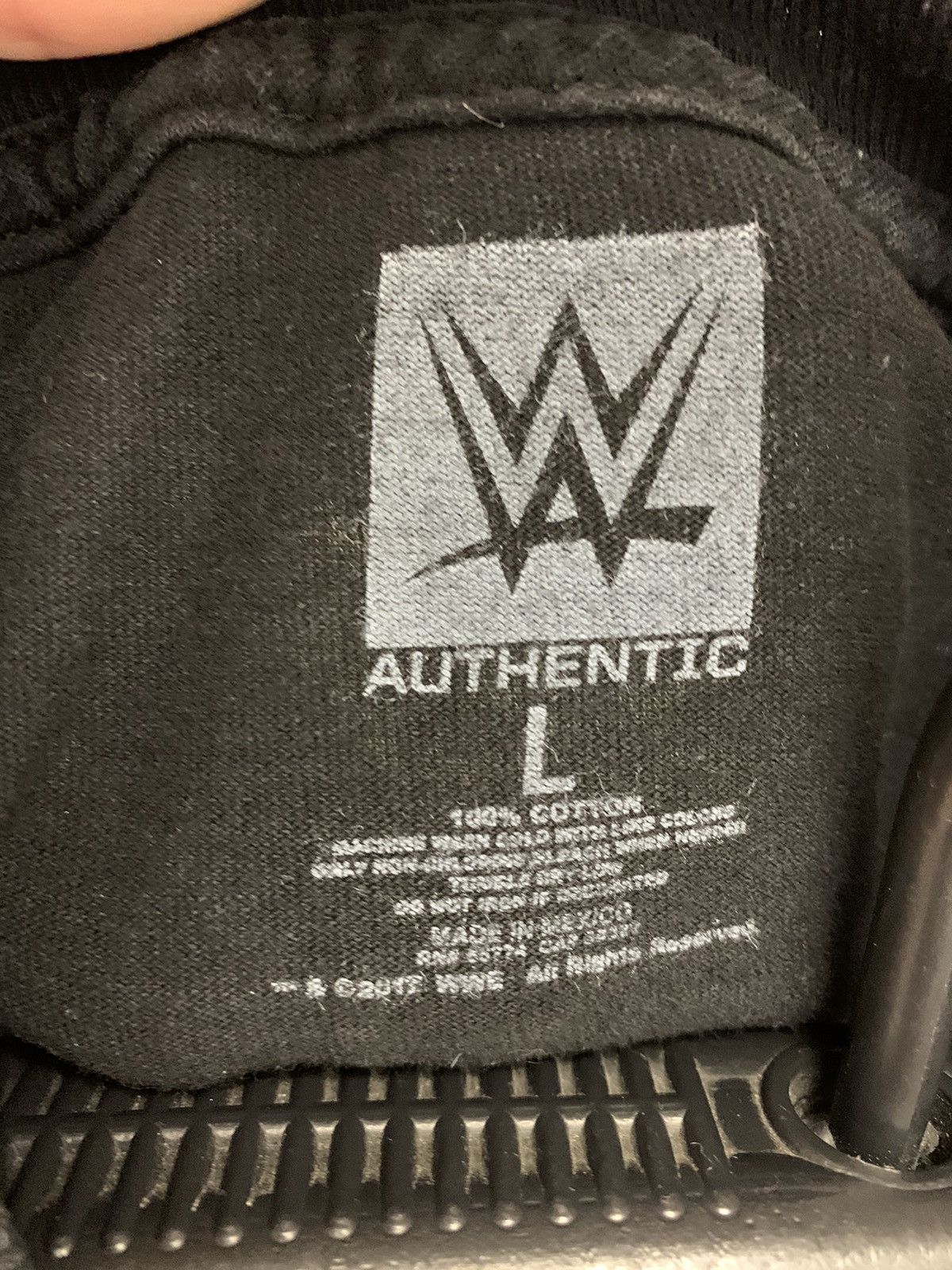 Vintage Wrestlemania orlando 2017 tour t-shirt wwe L John cena under Size US L / EU 52-54 / 3 - 5 Thumbnail