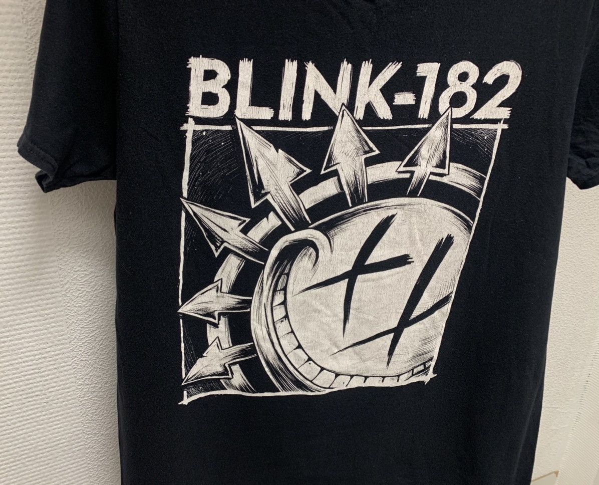 Band Tees Blink 182 band tee rock t-shirt M size black Size US M / EU 48-50 / 2 - 3 Thumbnail