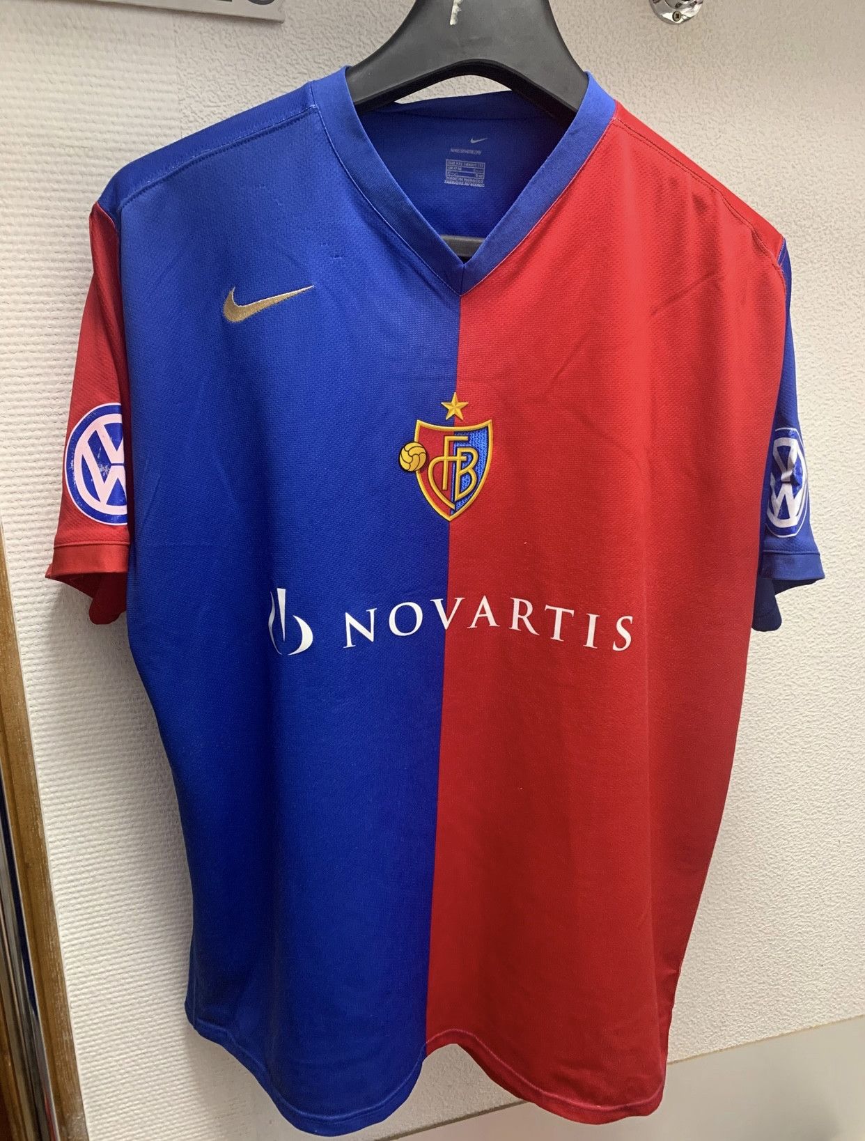 Nike Basel Nike soccer jersey xxl striped novartis Size US XXL / EU 58 / 5 - 1 Thumbnail