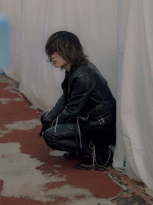Bed j.w. Ford AW18 Distressed 'Michelle' biker jacket Size US S / EU 44-46 / 1 - 3 Thumbnail