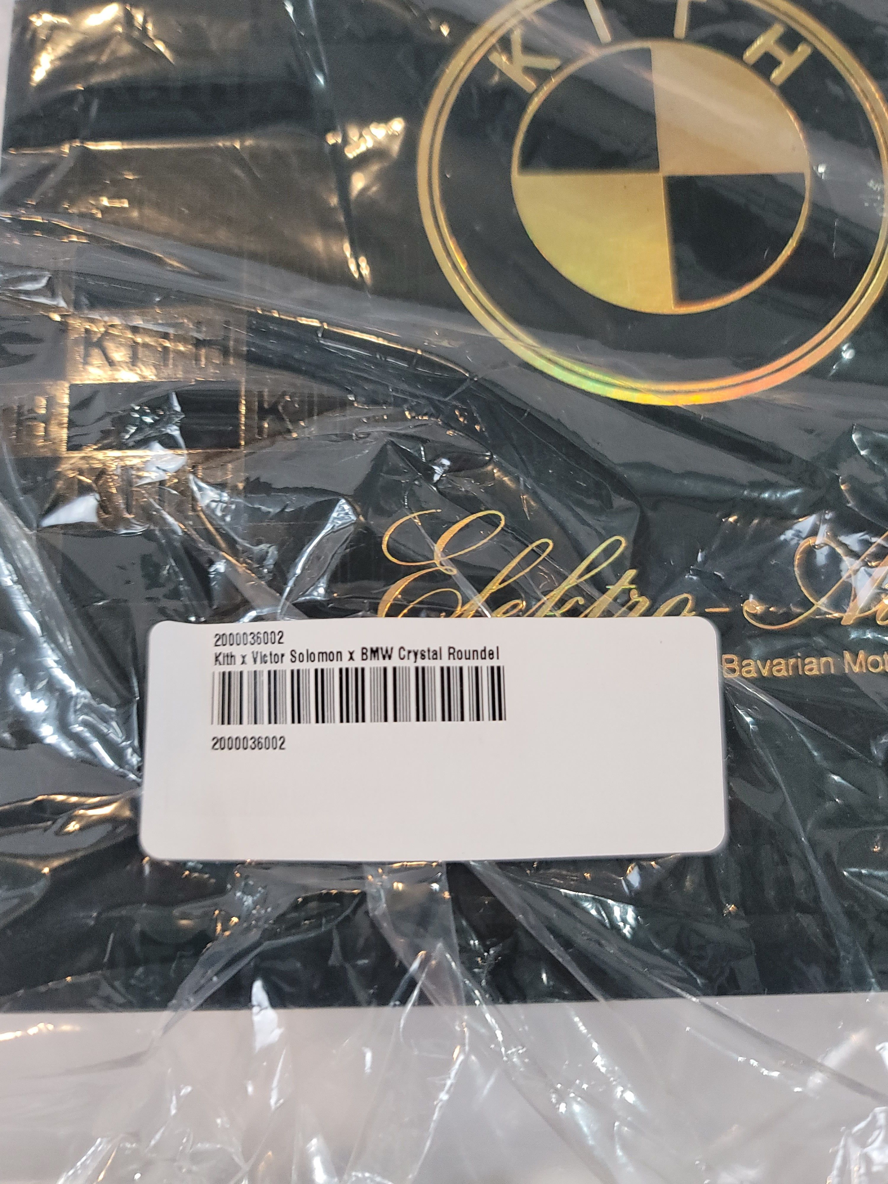 BMW × Kith Kith & Victor Solomon BMW Crystal Roundel Limited #251/1602 Size ONE SIZE - 10 Thumbnail