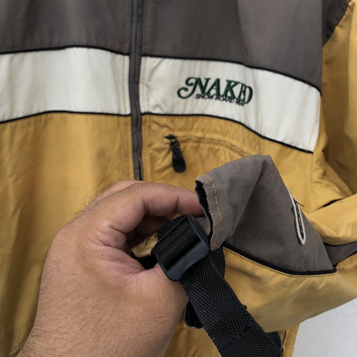 Japanese Brand VINTAGE NAKED SKI JACKET RARE STYLE BONDAGE MADE IN JAPAN Size US L / EU 52-54 / 3 - 5 Thumbnail