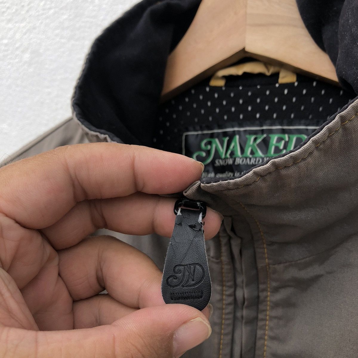Japanese Brand VINTAGE NAKED SKI JACKET RARE STYLE BONDAGE MADE IN JAPAN Size US L / EU 52-54 / 3 - 8 Thumbnail