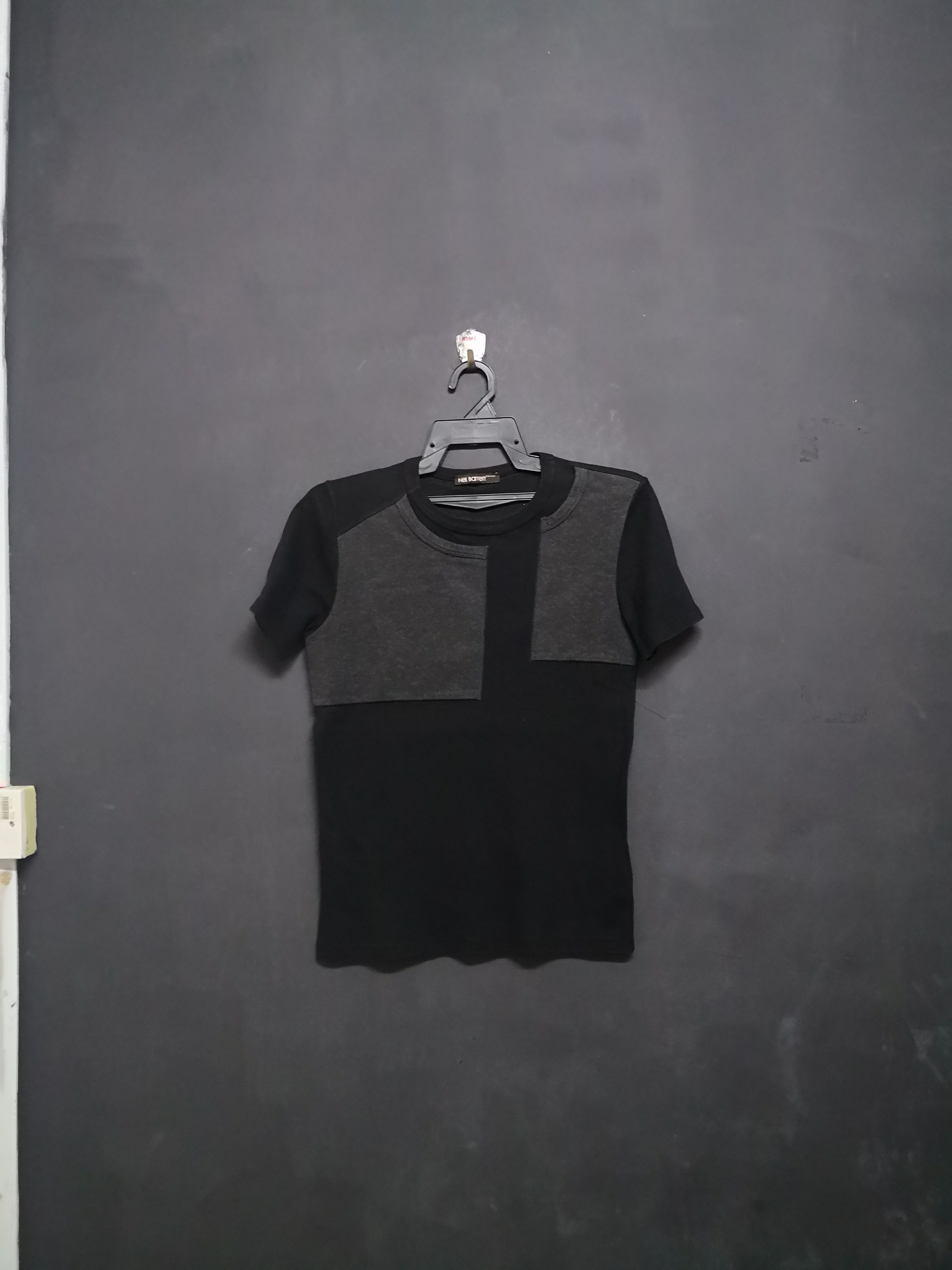Designer Neil Barrett T Size XS / US 0-2 / IT 36-38 - 1 Thumbnail