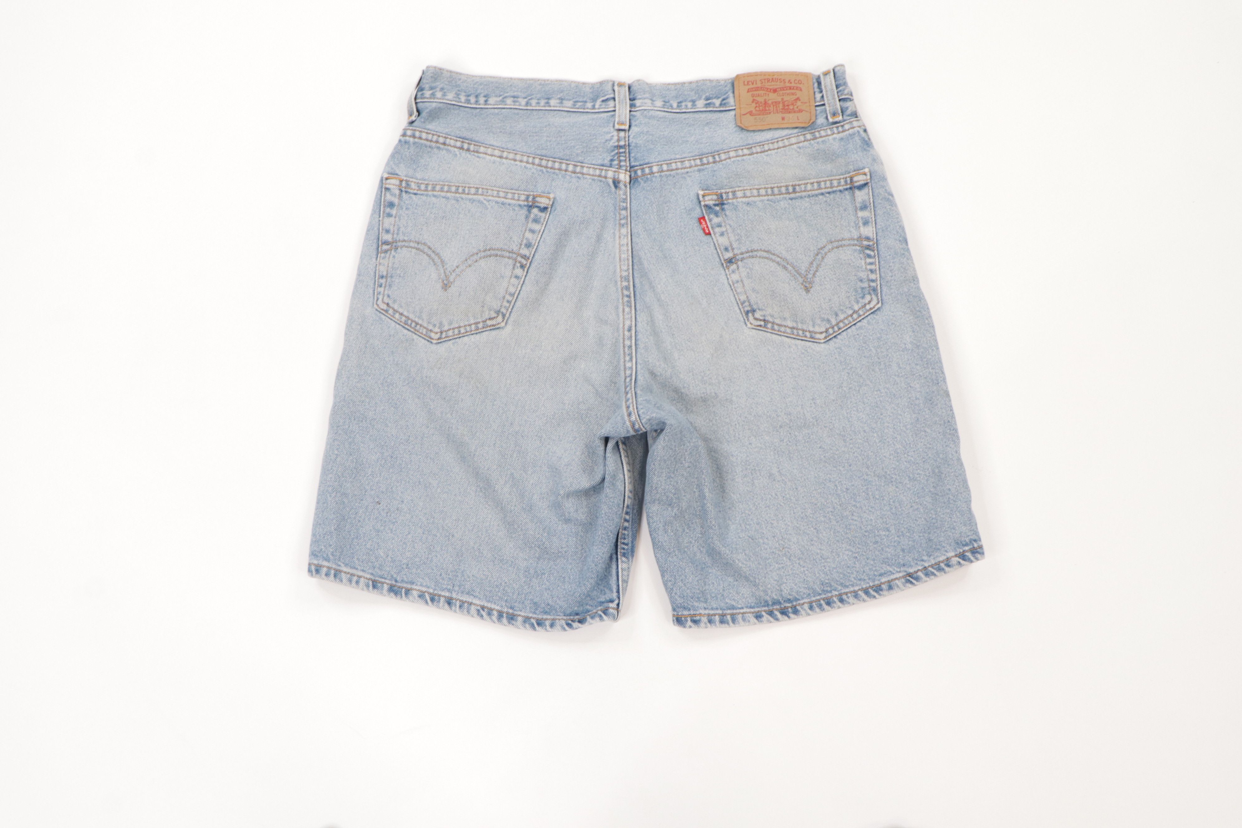Levi's × Vintage Vintage 90s Levis 550 Relaxed Fit Faded Denim Jean Shorts Size US 36 / EU 52 - 7 Thumbnail