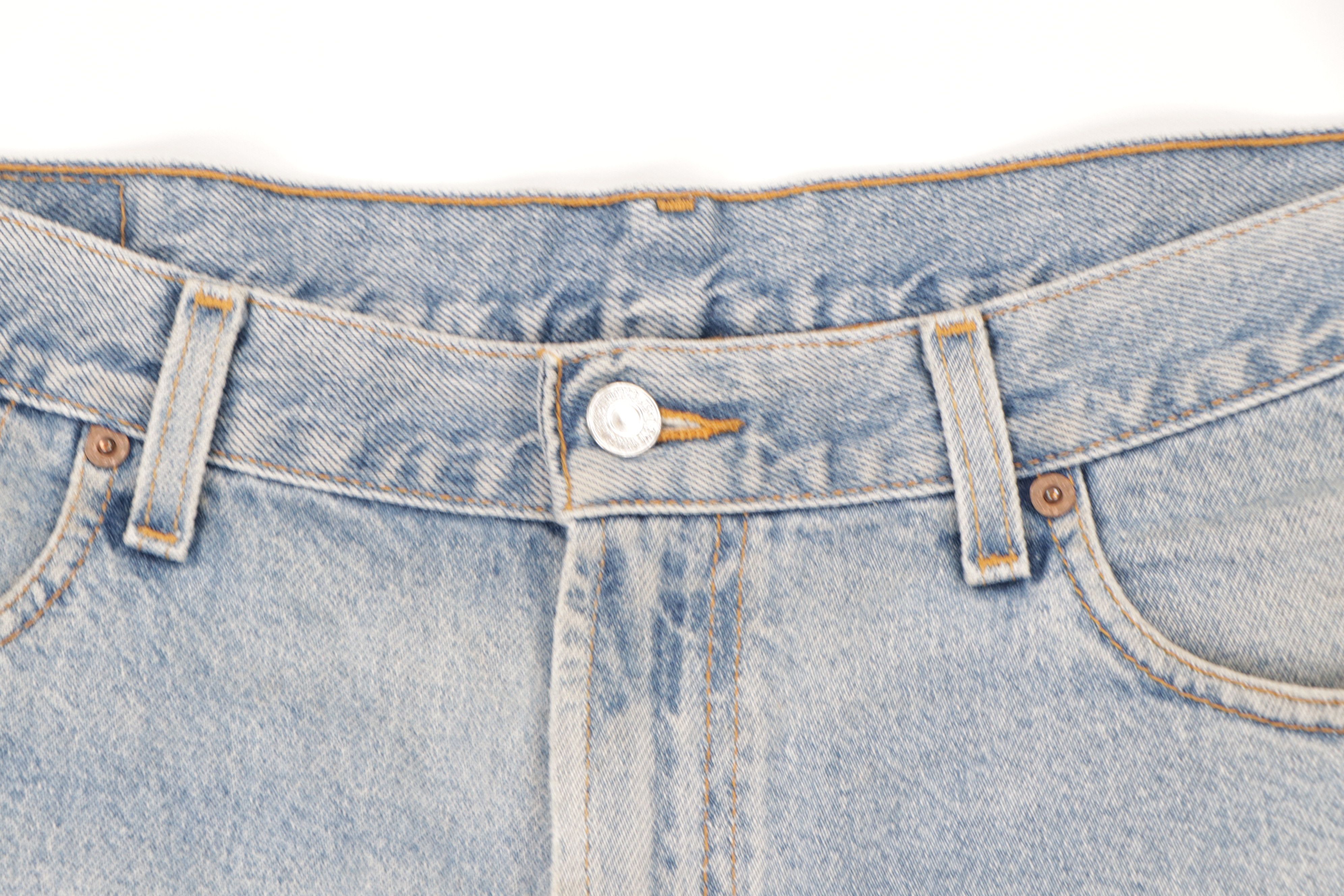Levi's × Vintage Vintage 90s Levis 550 Relaxed Fit Faded Denim Jean Shorts Size US 36 / EU 52 - 6 Thumbnail