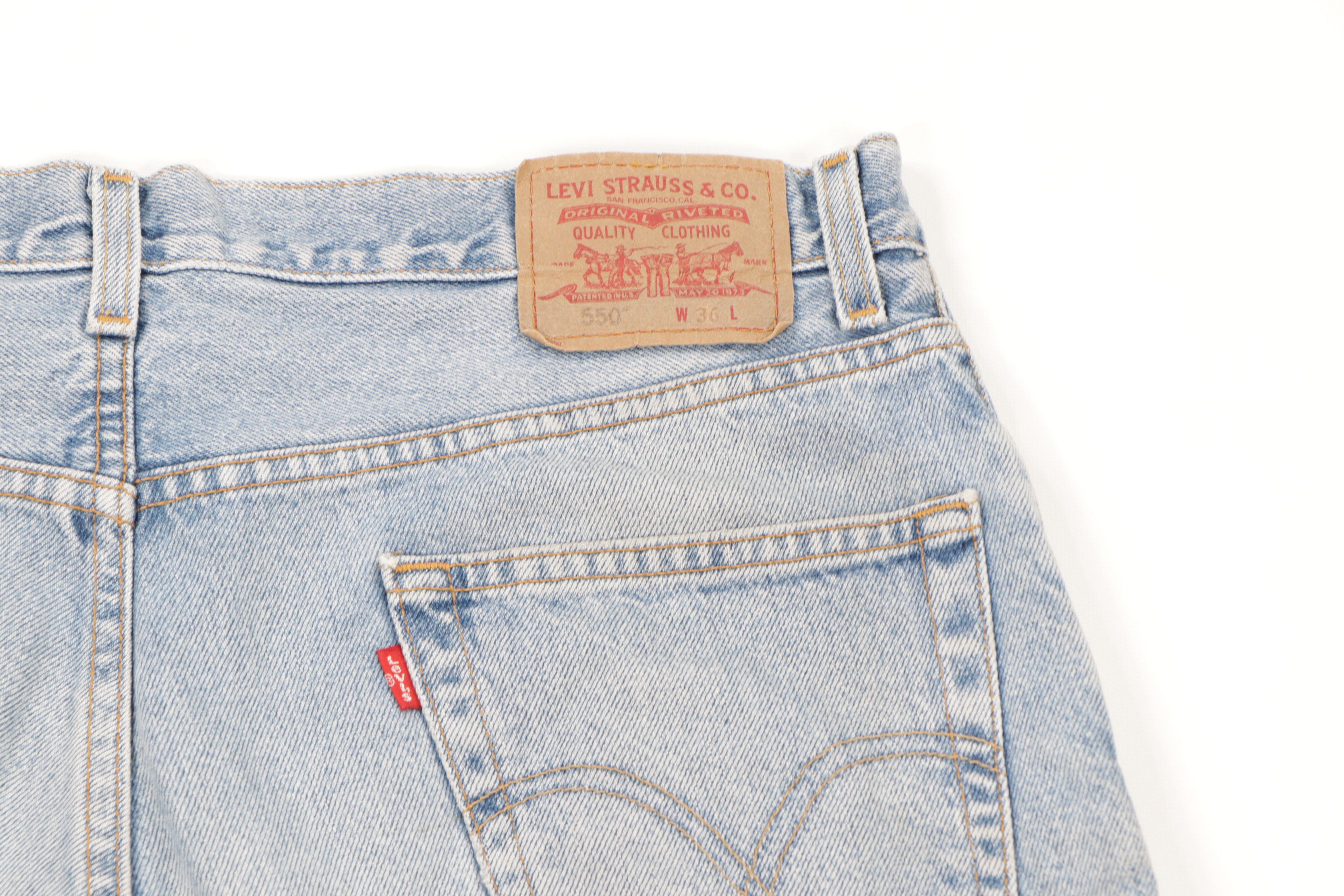 Levi's × Vintage Vintage 90s Levis 550 Relaxed Fit Faded Denim Jean Shorts Size US 36 / EU 52 - 10 Thumbnail