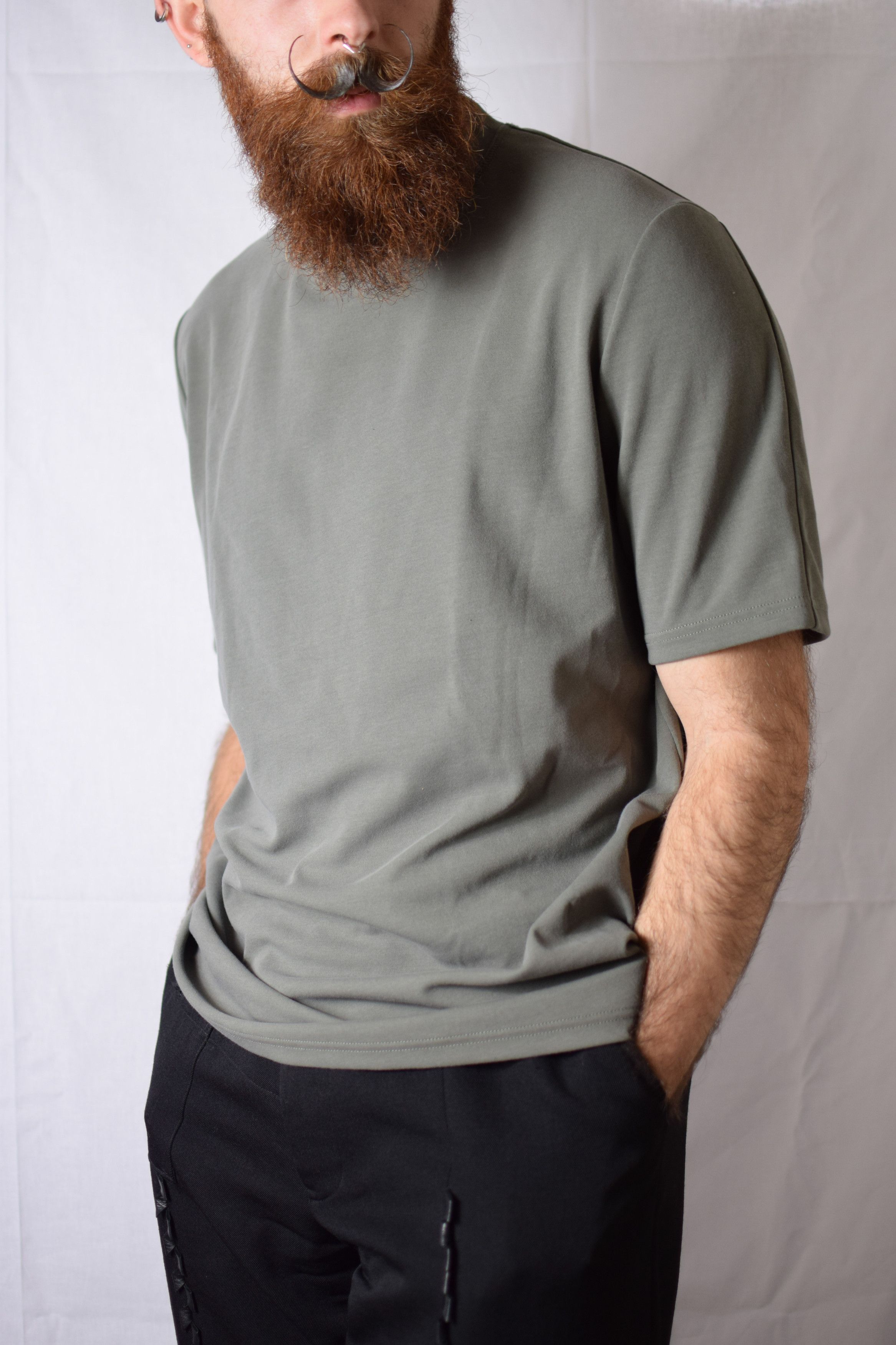 image of Devoa Ss22 Oversized Top - Csc-Msc1 in Grey, Men's (Size Medium)
