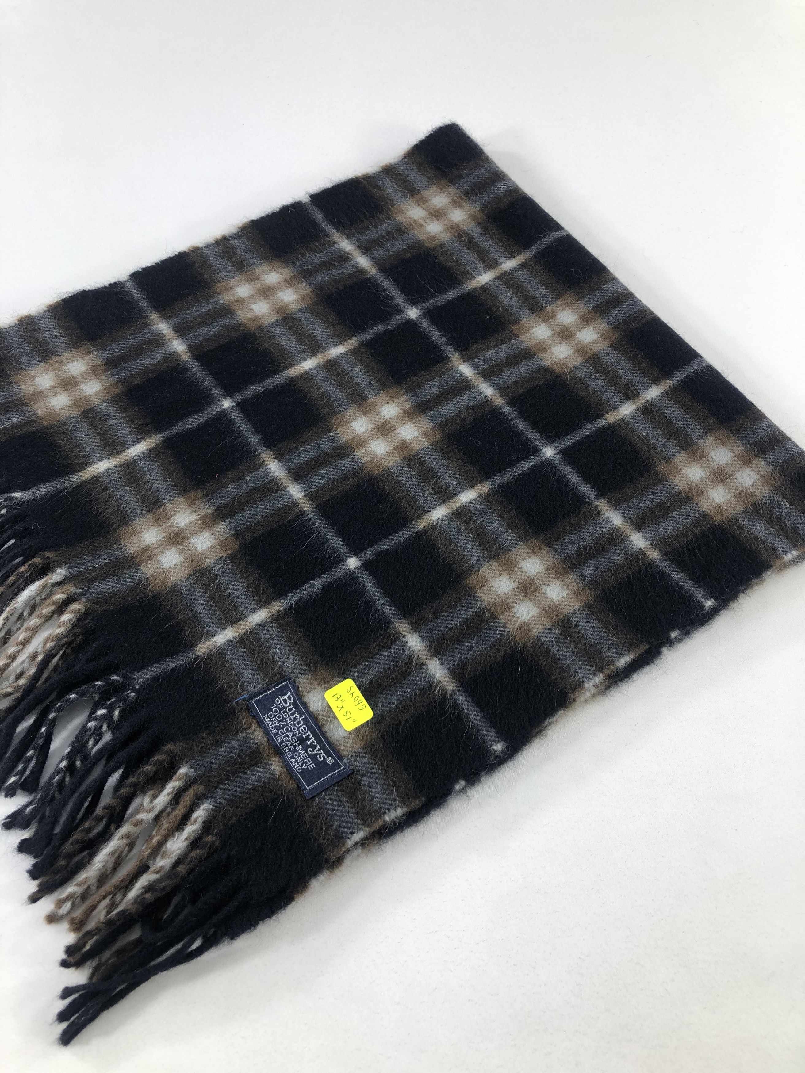 Burberry Burberry Cashmere Scarf / Muffler / Neckwear Size ONE SIZE - 5 Thumbnail