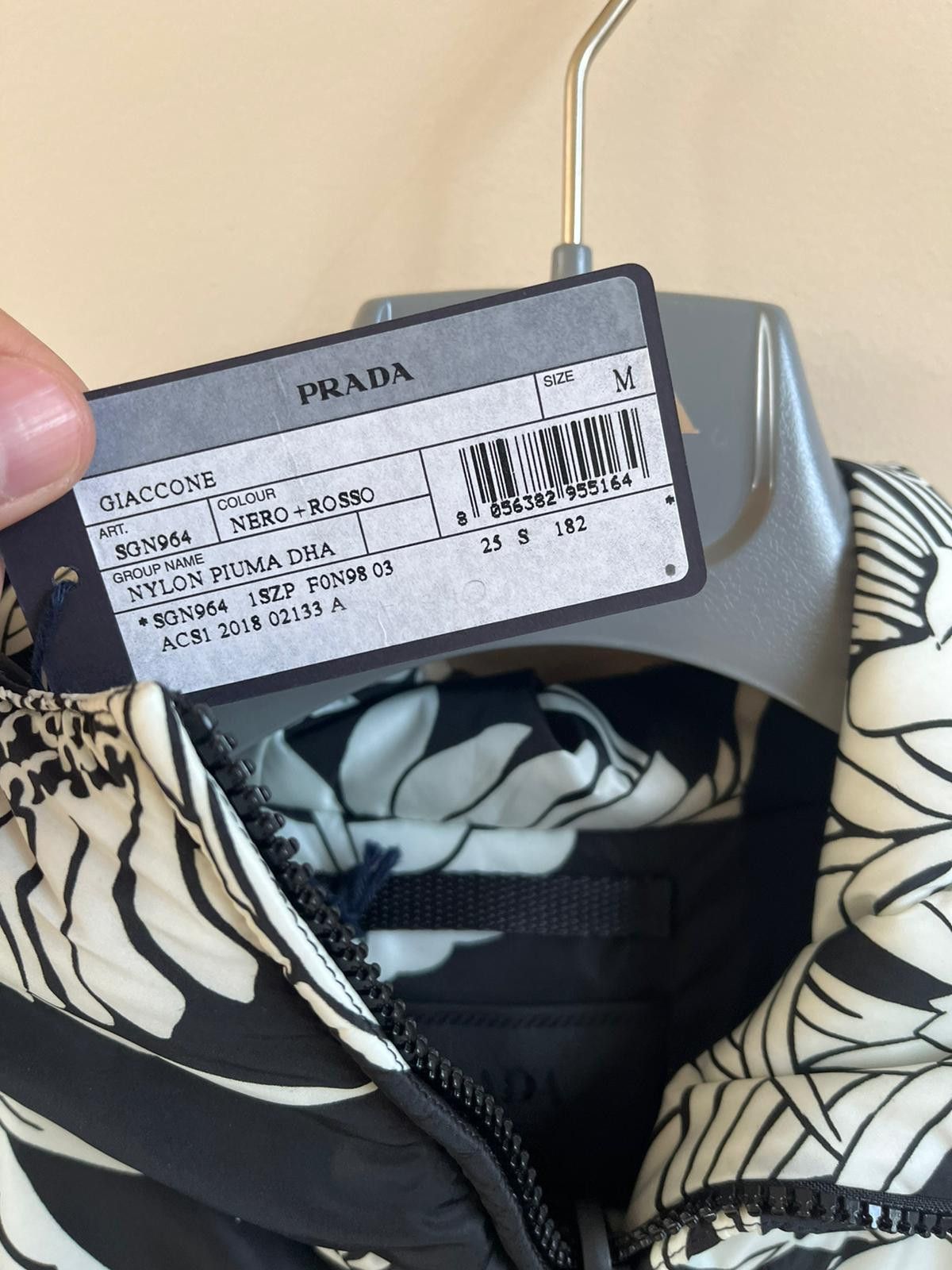 Prada Flames Floral Padded Jacket in Multicolor Size US M / EU 48-50 / 2 - 9 Thumbnail