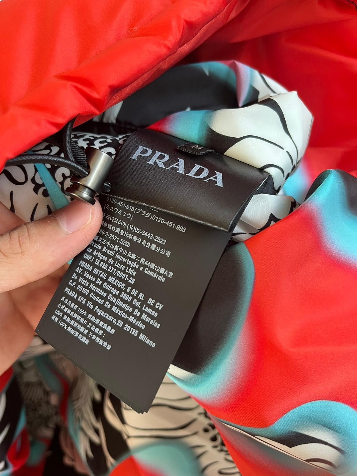 Prada Flames Floral Padded Jacket in Multicolor Size US M / EU 48-50 / 2 - 11 Thumbnail
