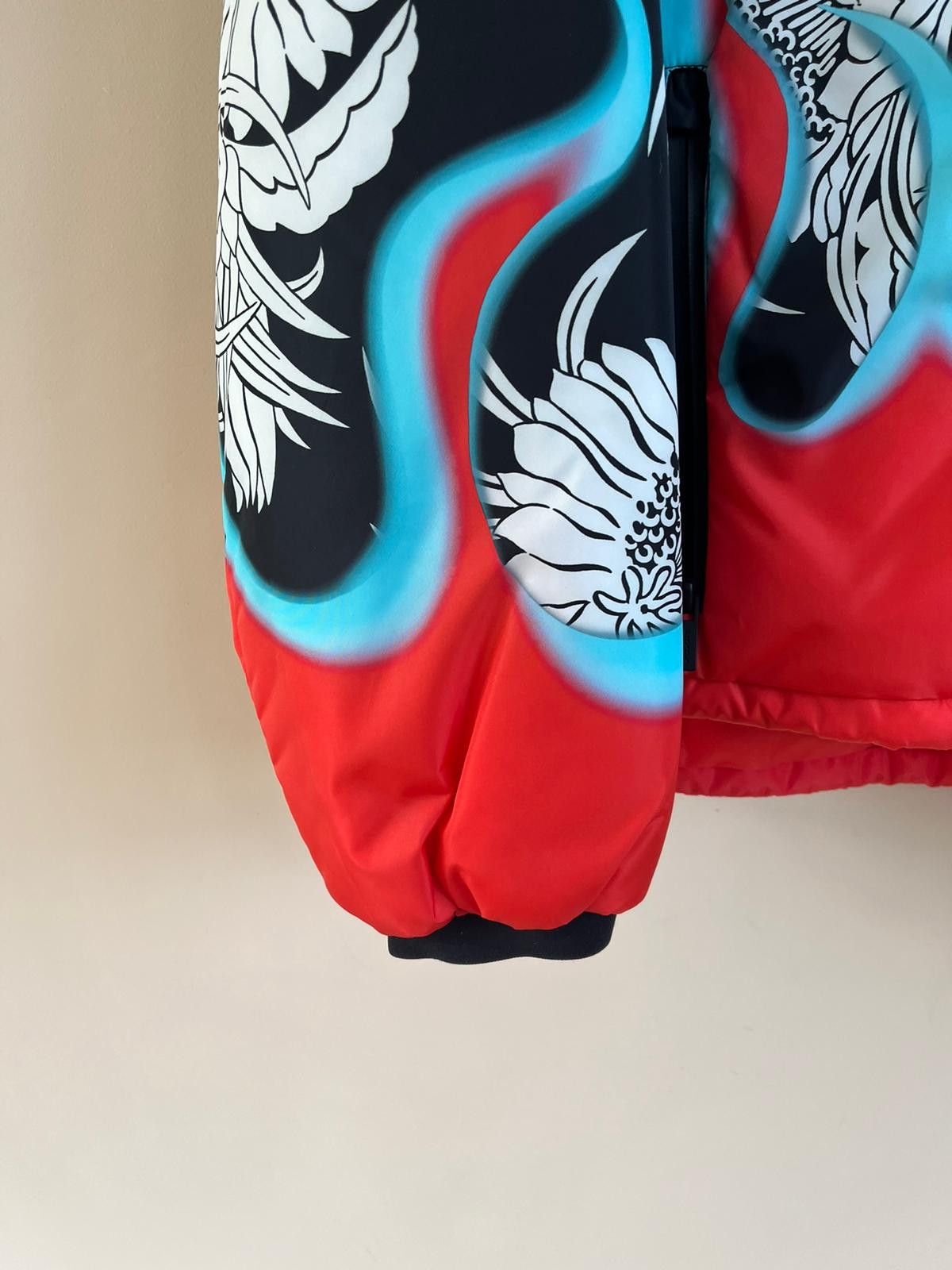 Prada Flames Floral Padded Jacket in Multicolor Size US M / EU 48-50 / 2 - 4 Thumbnail
