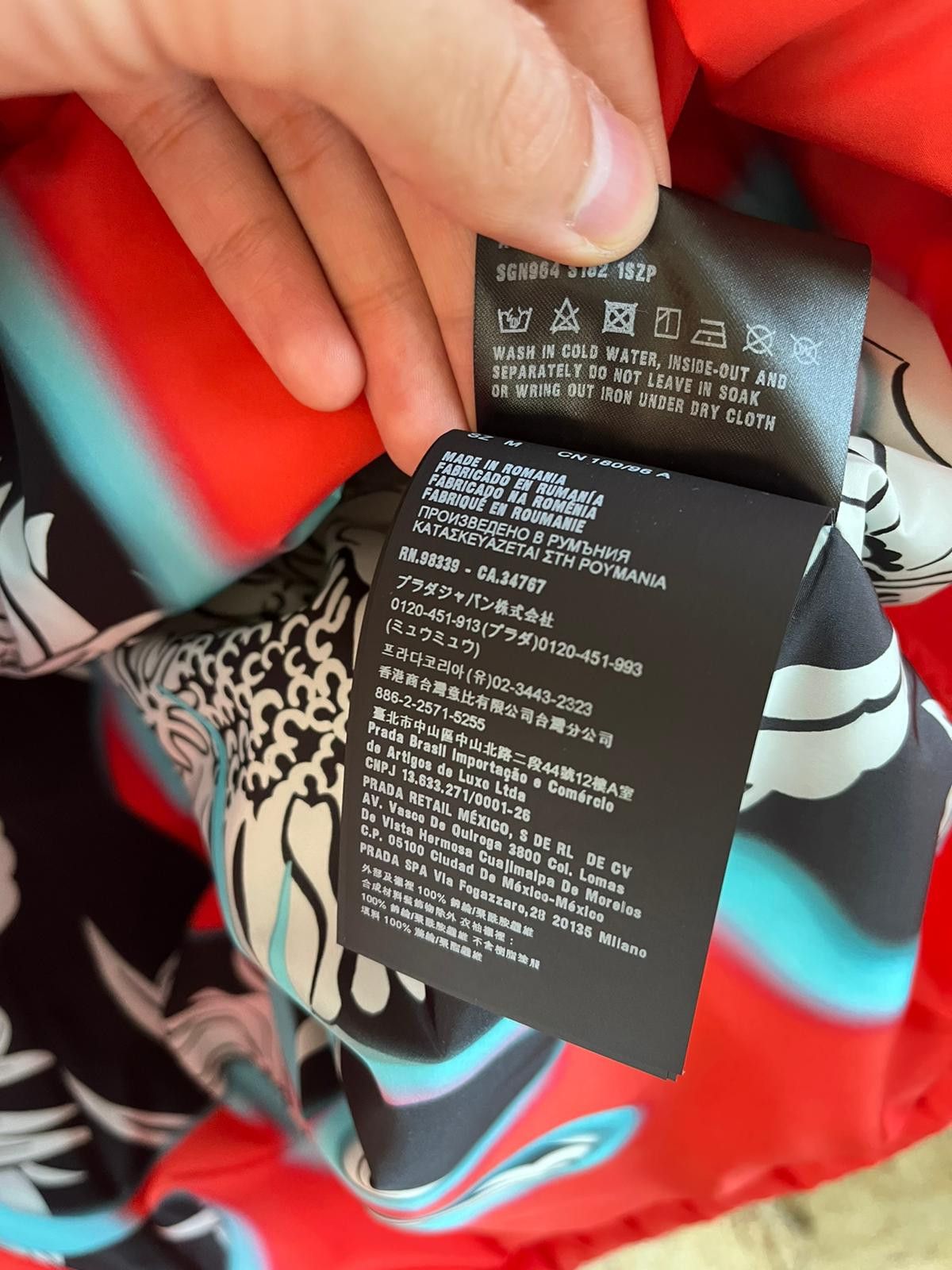Prada Flames Floral Padded Jacket in Multicolor Size US M / EU 48-50 / 2 - 13 Thumbnail