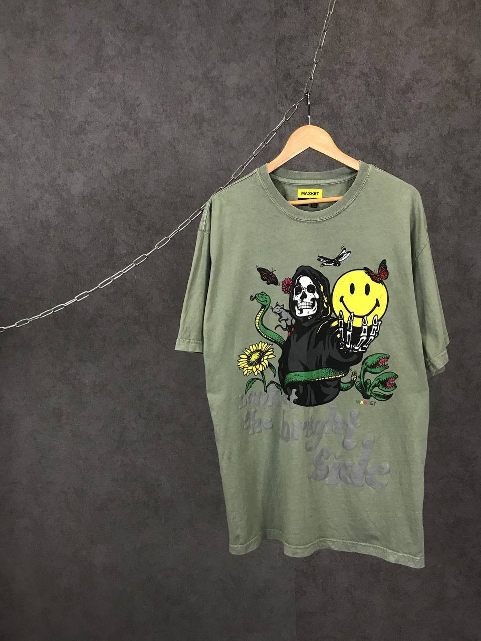 Market Market Smiley look at the bridge smiley tee Size US L / EU 52-54 / 3 - 1 Thumbnail