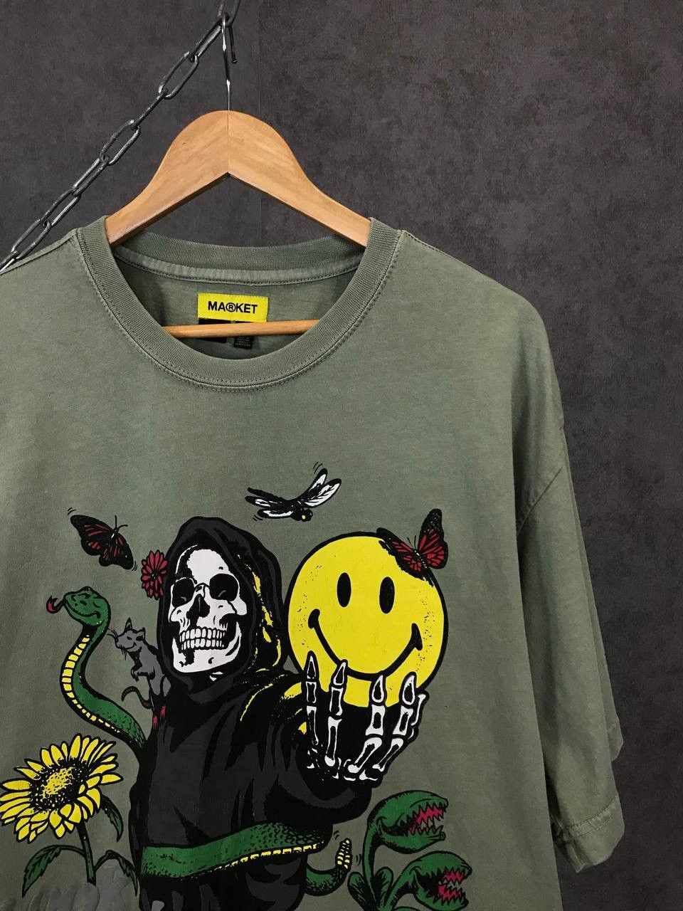 Market Market Smiley look at the bridge smiley tee Size US L / EU 52-54 / 3 - 2 Thumbnail