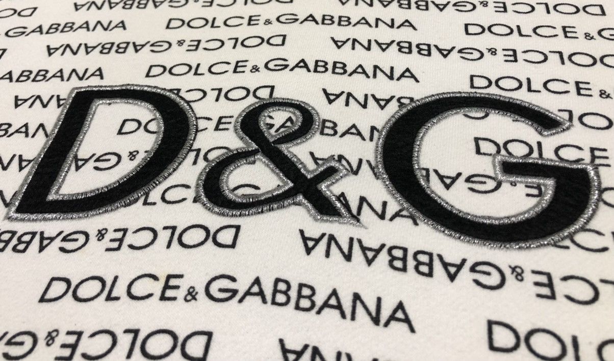 Dolce & Gabbana Vintage 90s Dolce&Gabbana Full Print Sweatshirt Size US M / EU 48-50 / 2 - 11 Thumbnail