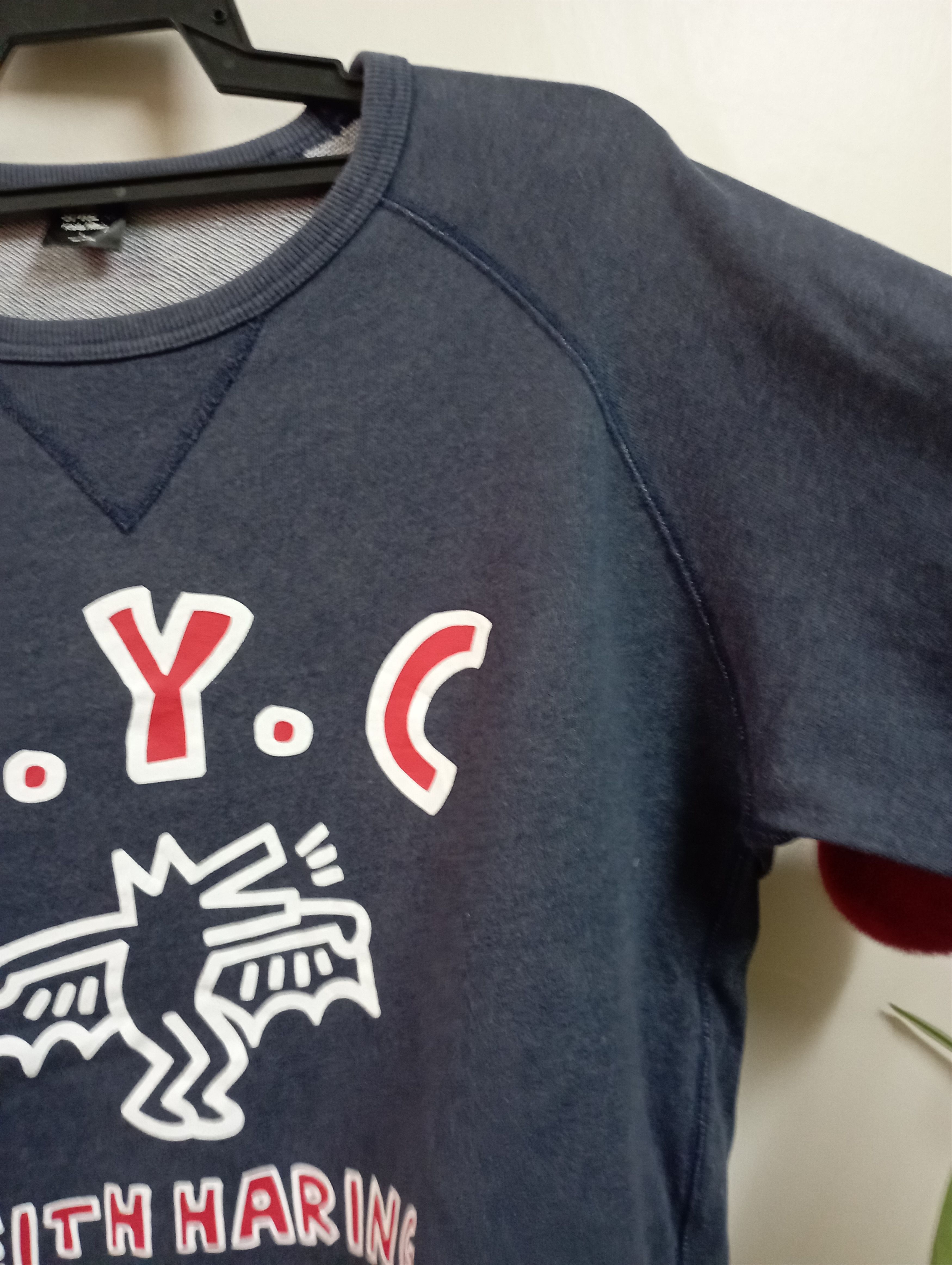 Keith Haring Vintage Keith Haring + Uniqlo SweetShirt Size US L / EU 52-54 / 3 - 6 Thumbnail