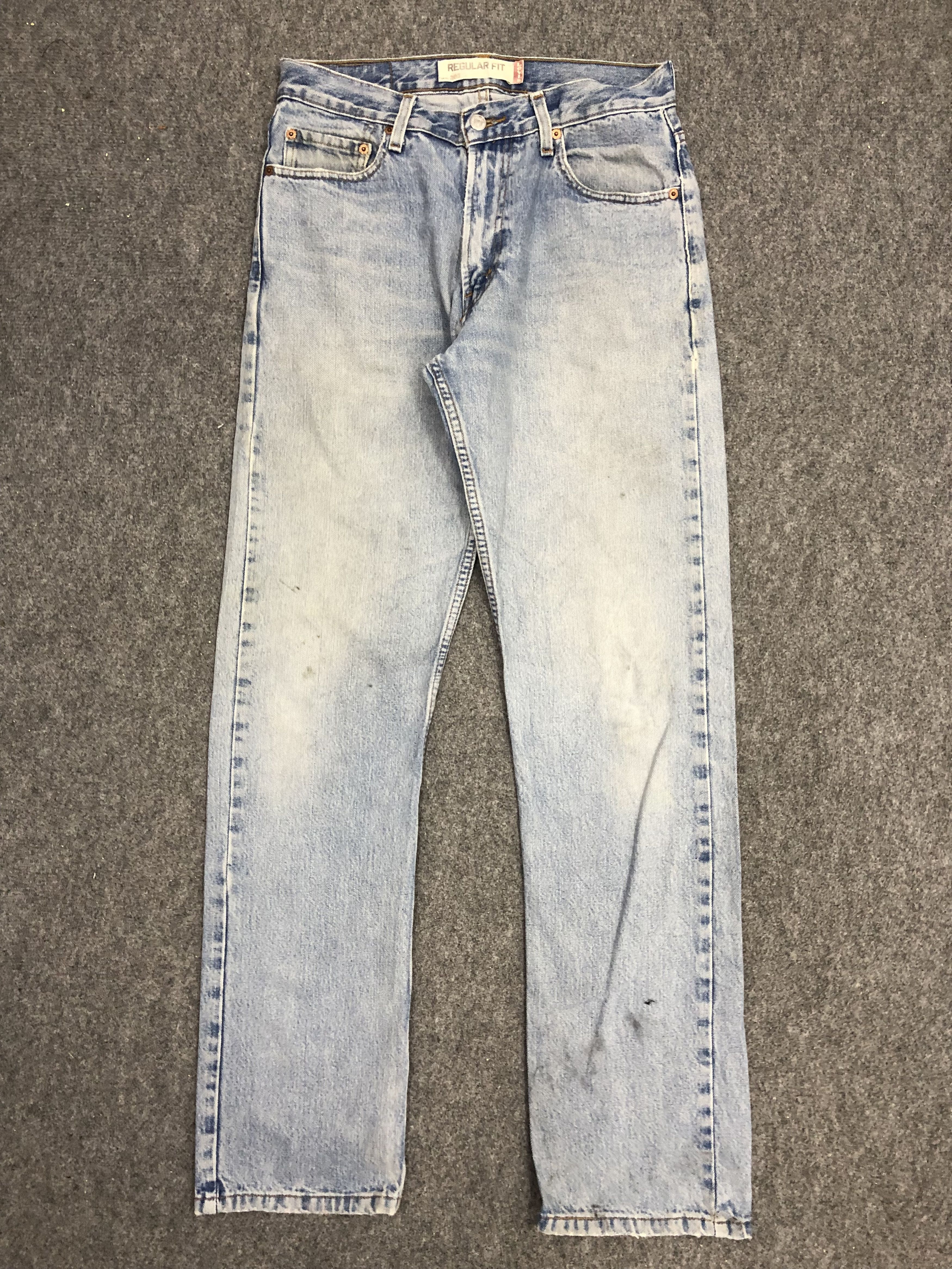 Levi's Vintage Levis 505 Light Wash Jeans DP1143 Size US 31 - 1 Thumbnail