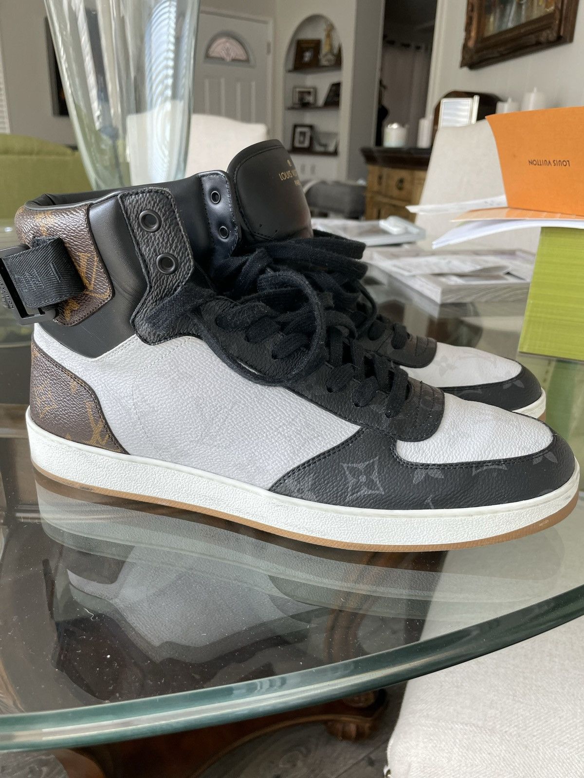 Louis Vuitton Rivoli Sneaker